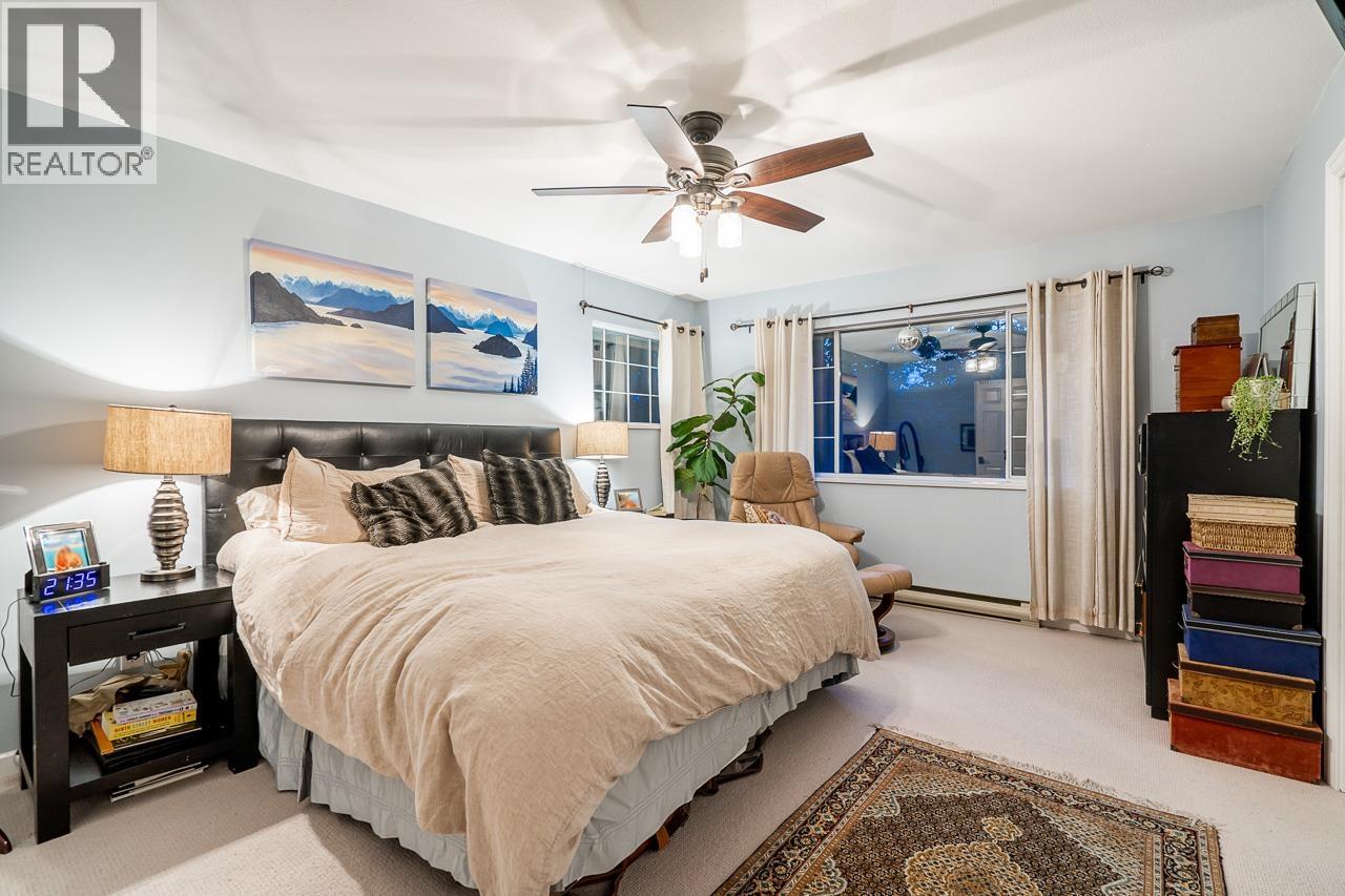5685 WESTPORT ROAD, West Vancouver