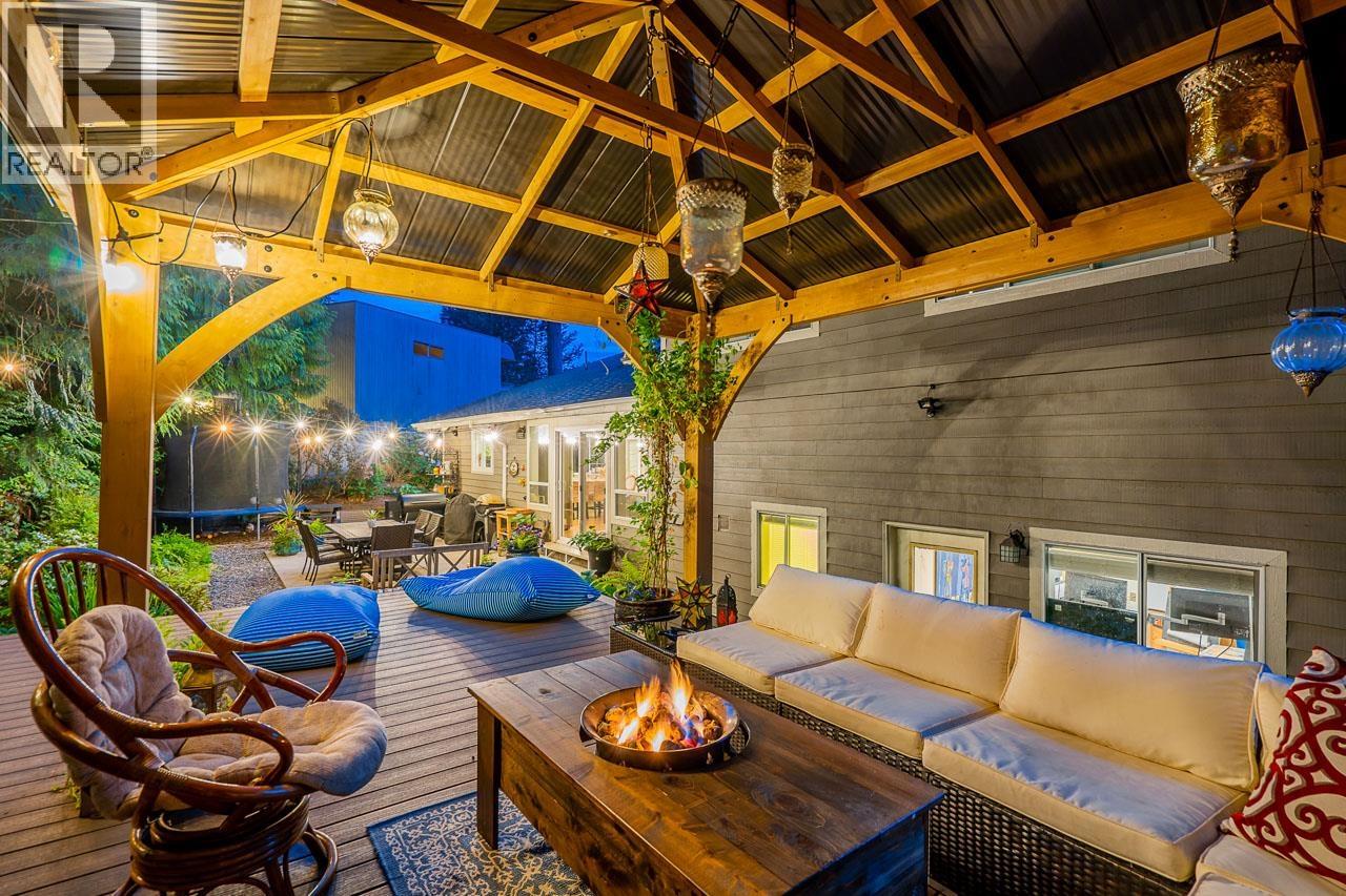 5685 WESTPORT ROAD, West Vancouver