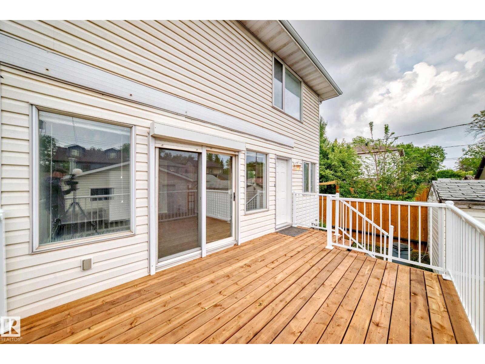 Photo 27 of 10735 68 Av Nw, Edmonton AB