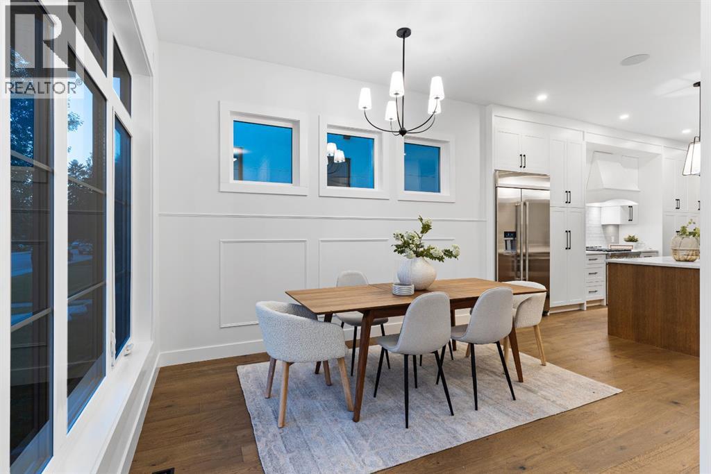 Photo 3 of 2608 6 Avenue Nw, Calgary AB