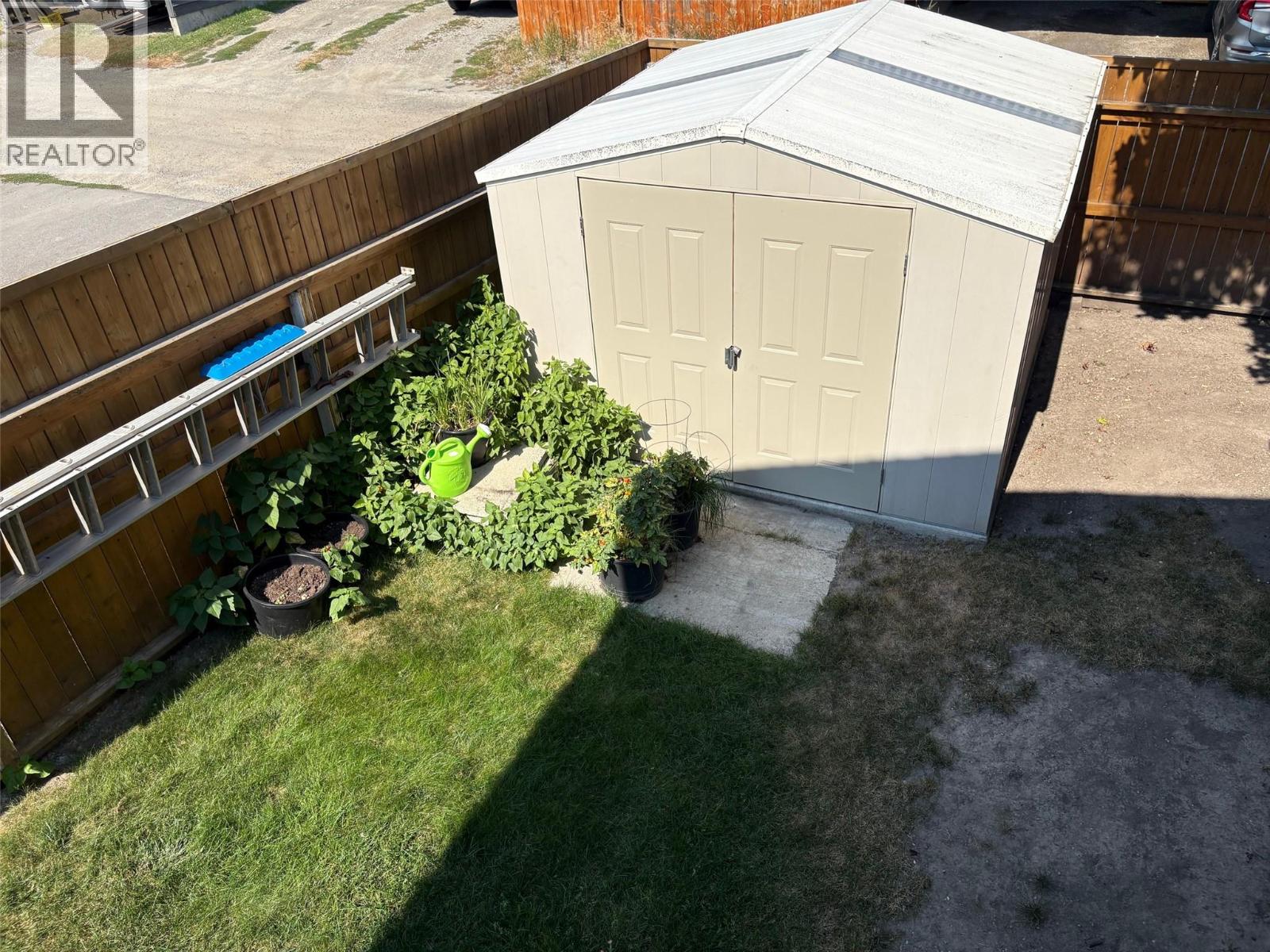 2220 3A Street S, Cranbrook