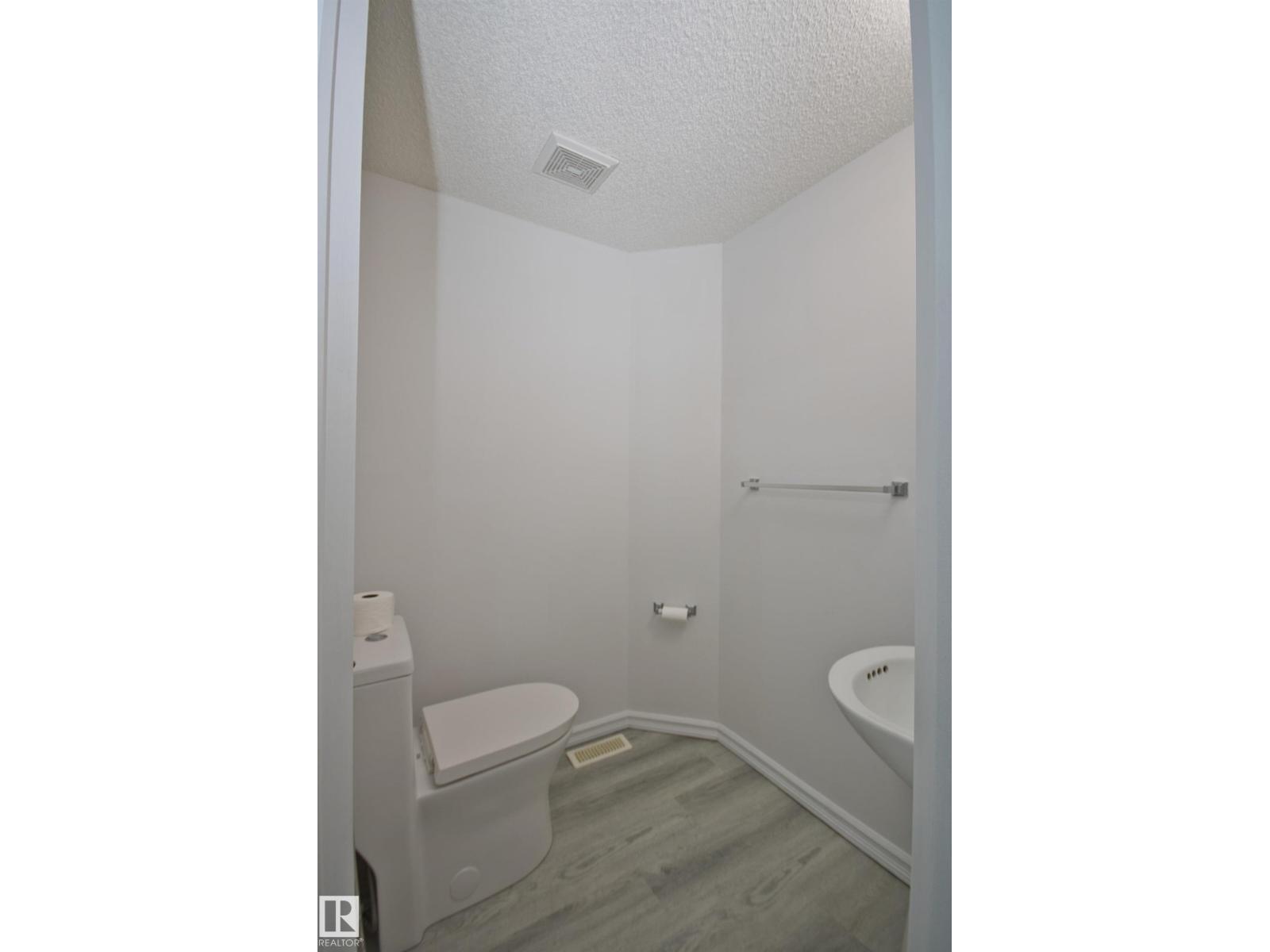 Photo 21 of 3327 Mcphadden Cl Sw, Edmonton AB