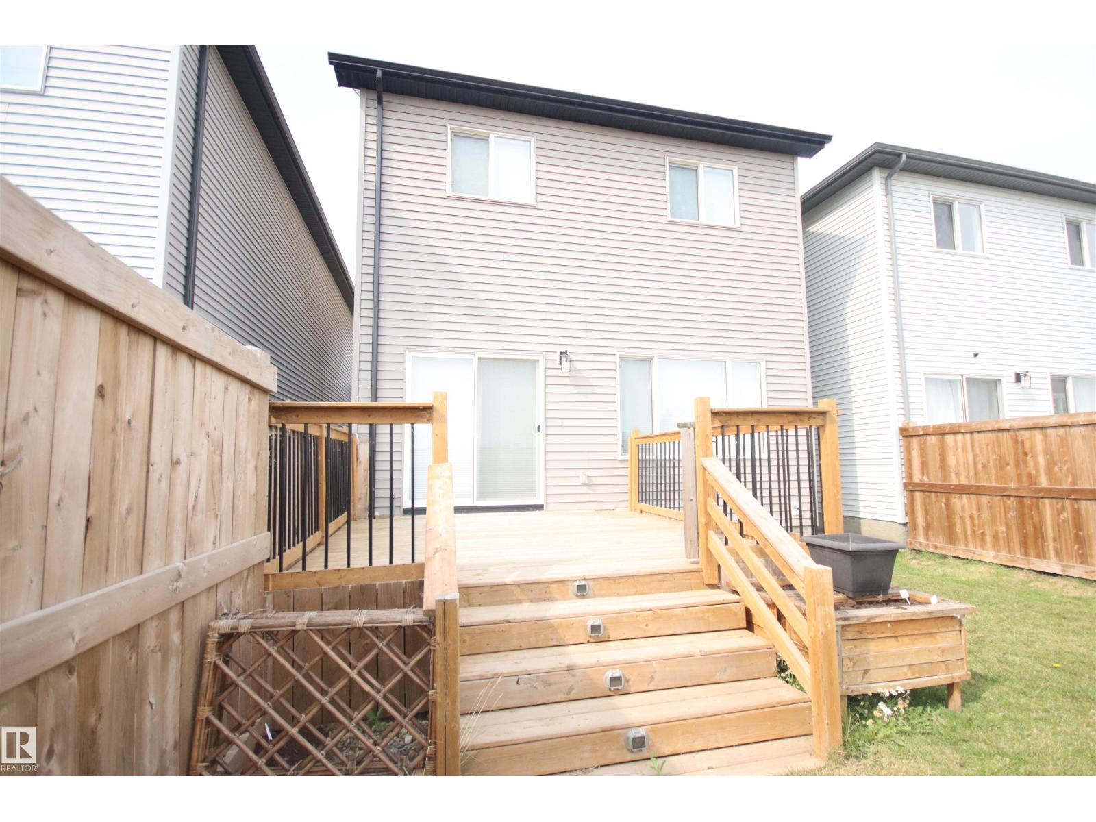 Photo 24 of 9981 205 A St Nw, Edmonton AB