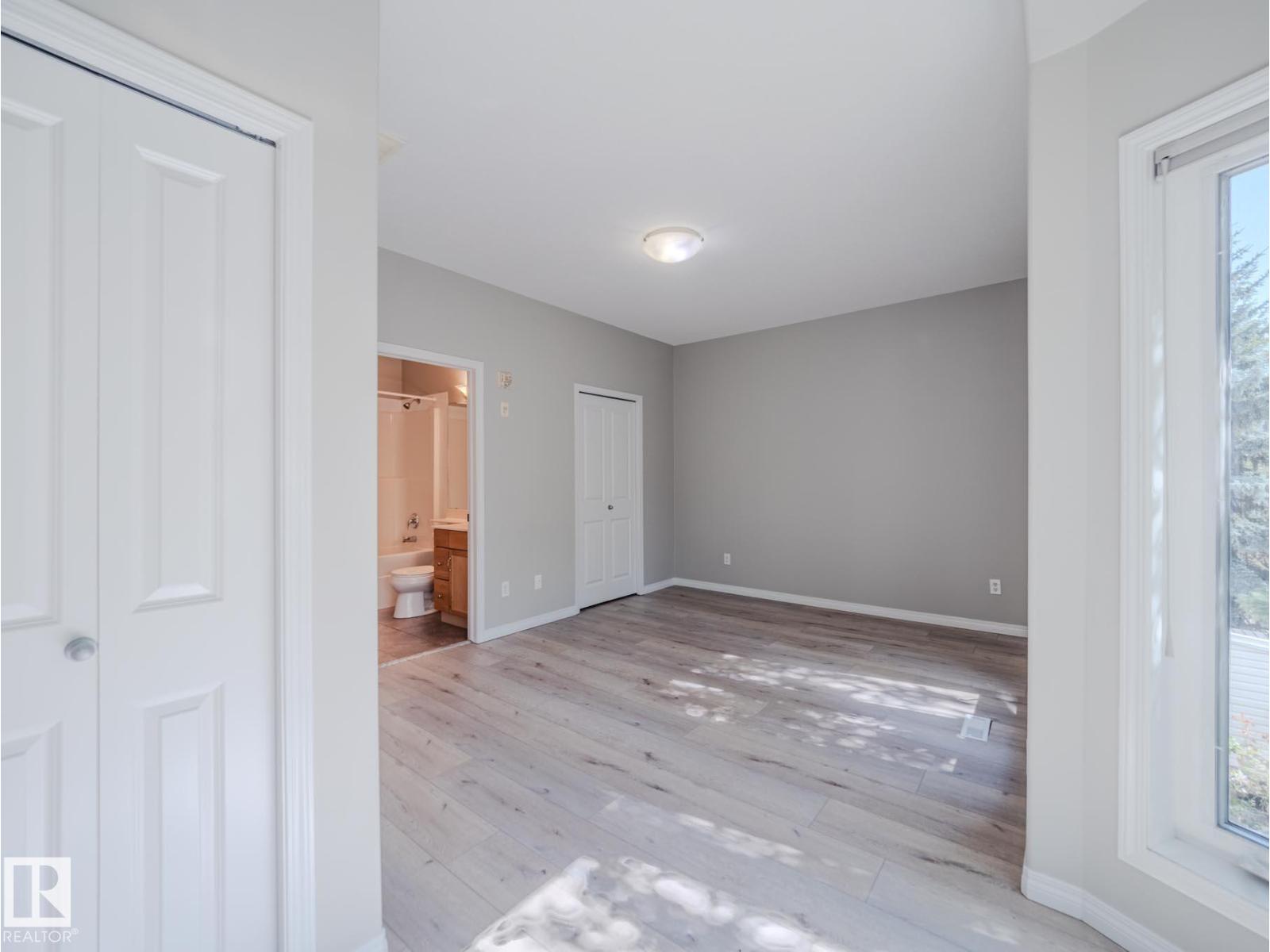 Photo 37 of 9767 93 St Nw, Edmonton AB