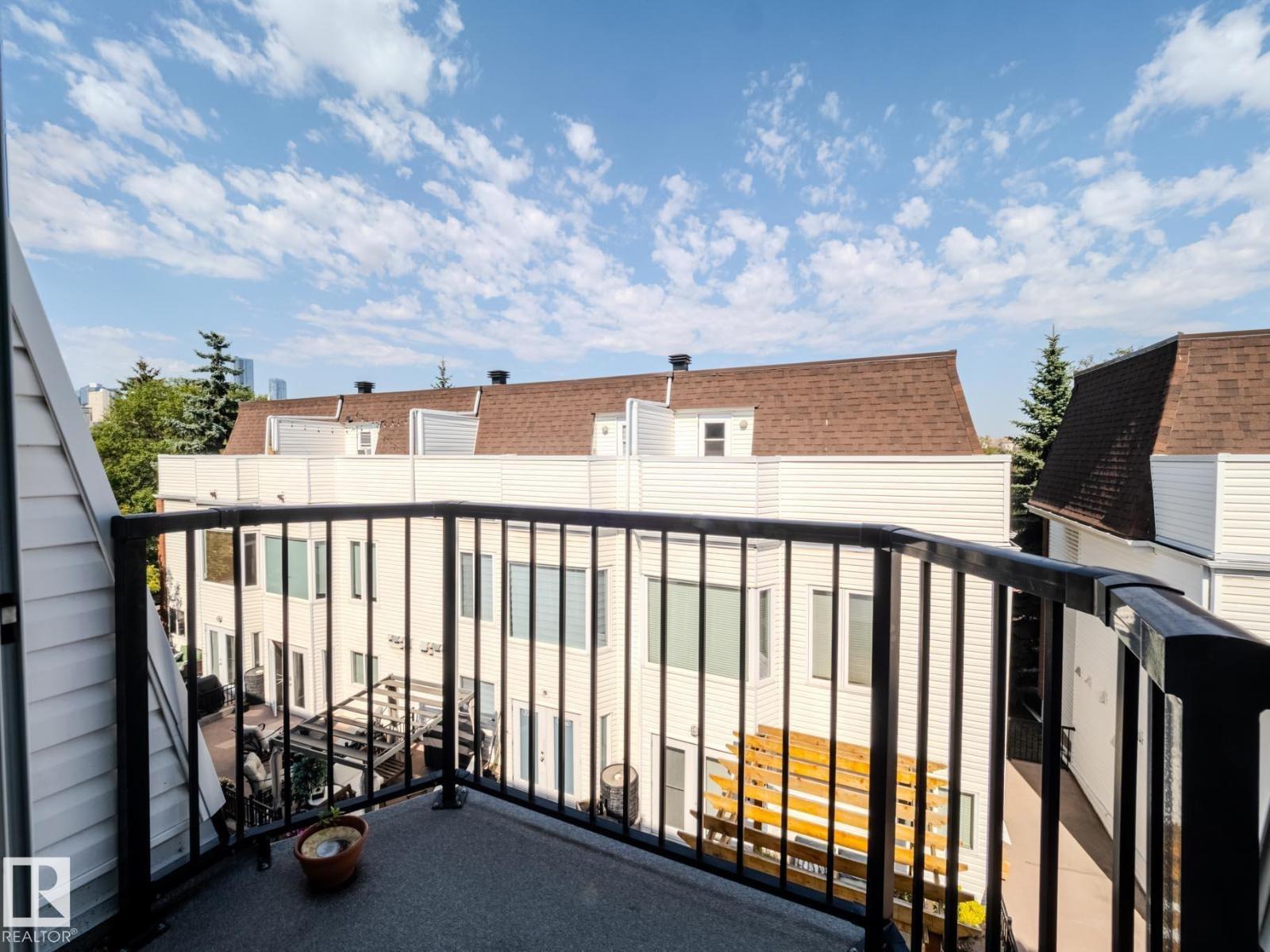 Photo 60 of 9767 93 St Nw, Edmonton AB