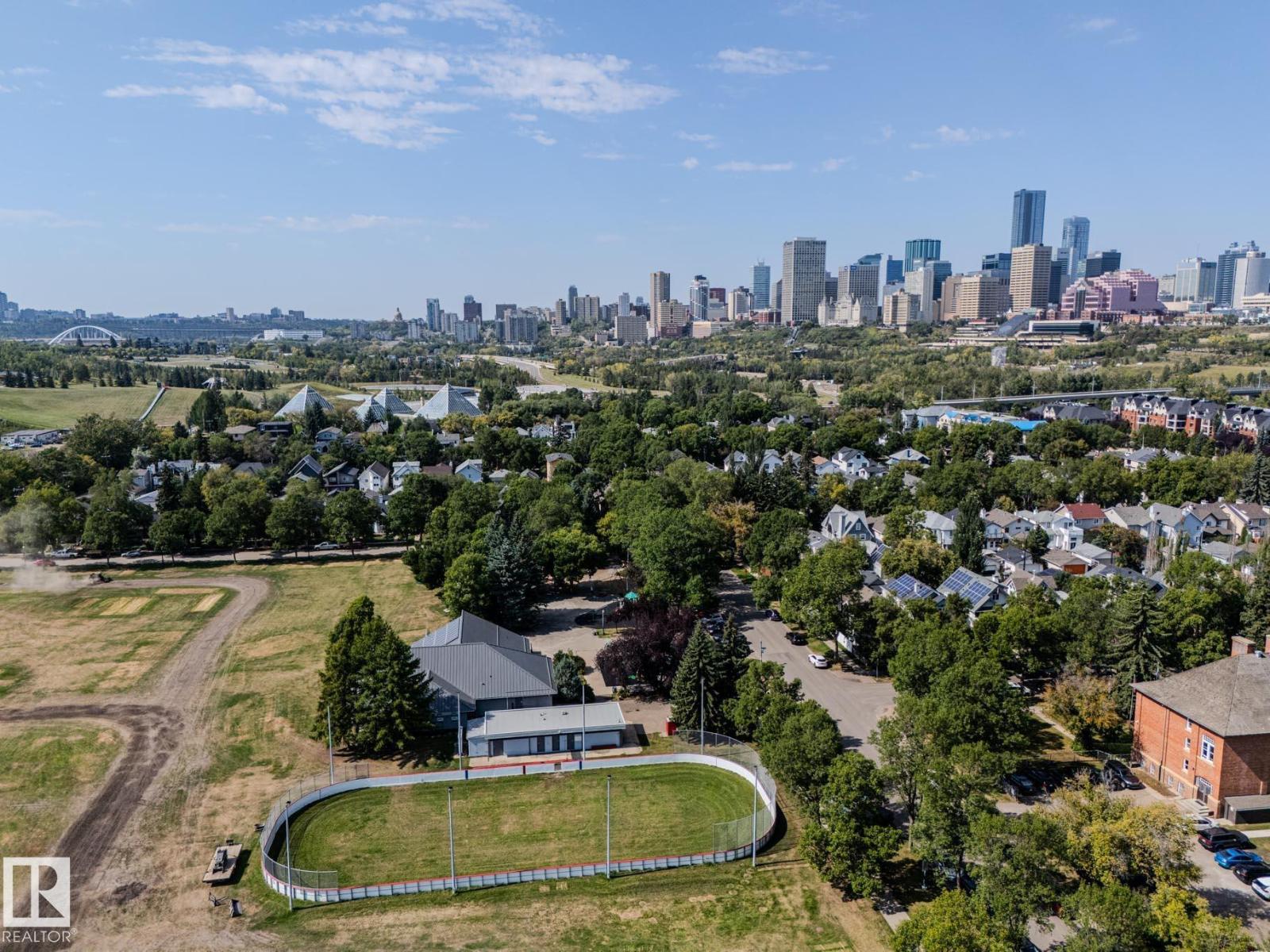Photo 73 of 9767 93 St Nw, Edmonton AB