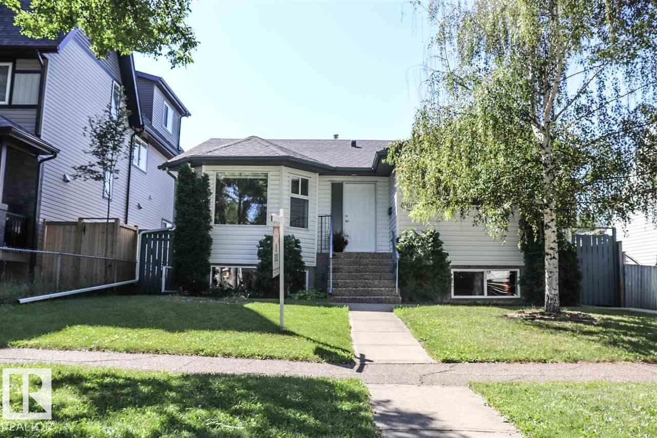 Photo 1 of 9607 73 Av Nw, Edmonton AB