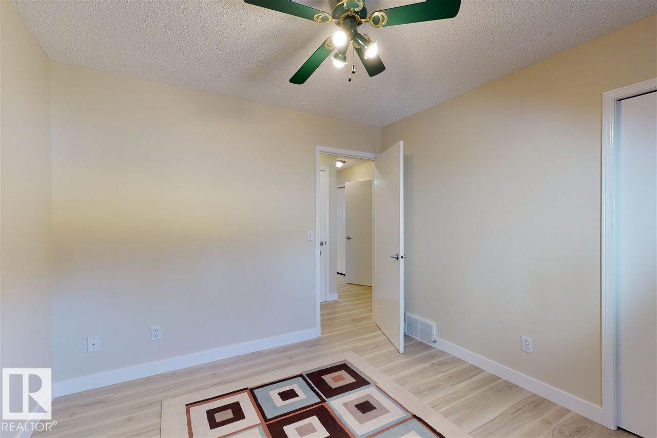 Photo 24 of 9607 73 Av Nw, Edmonton AB