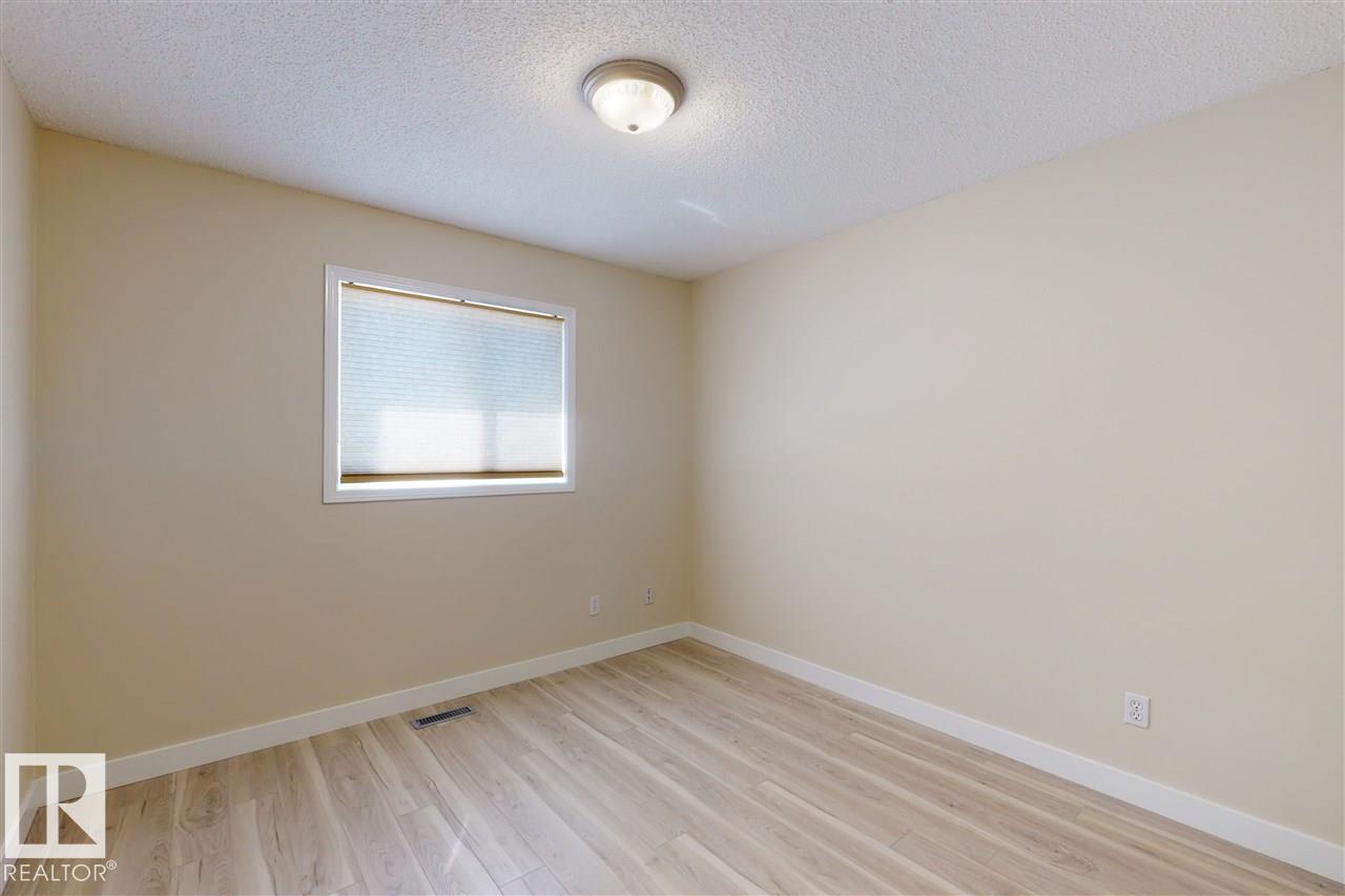 Photo 25 of 9607 73 Av Nw, Edmonton AB