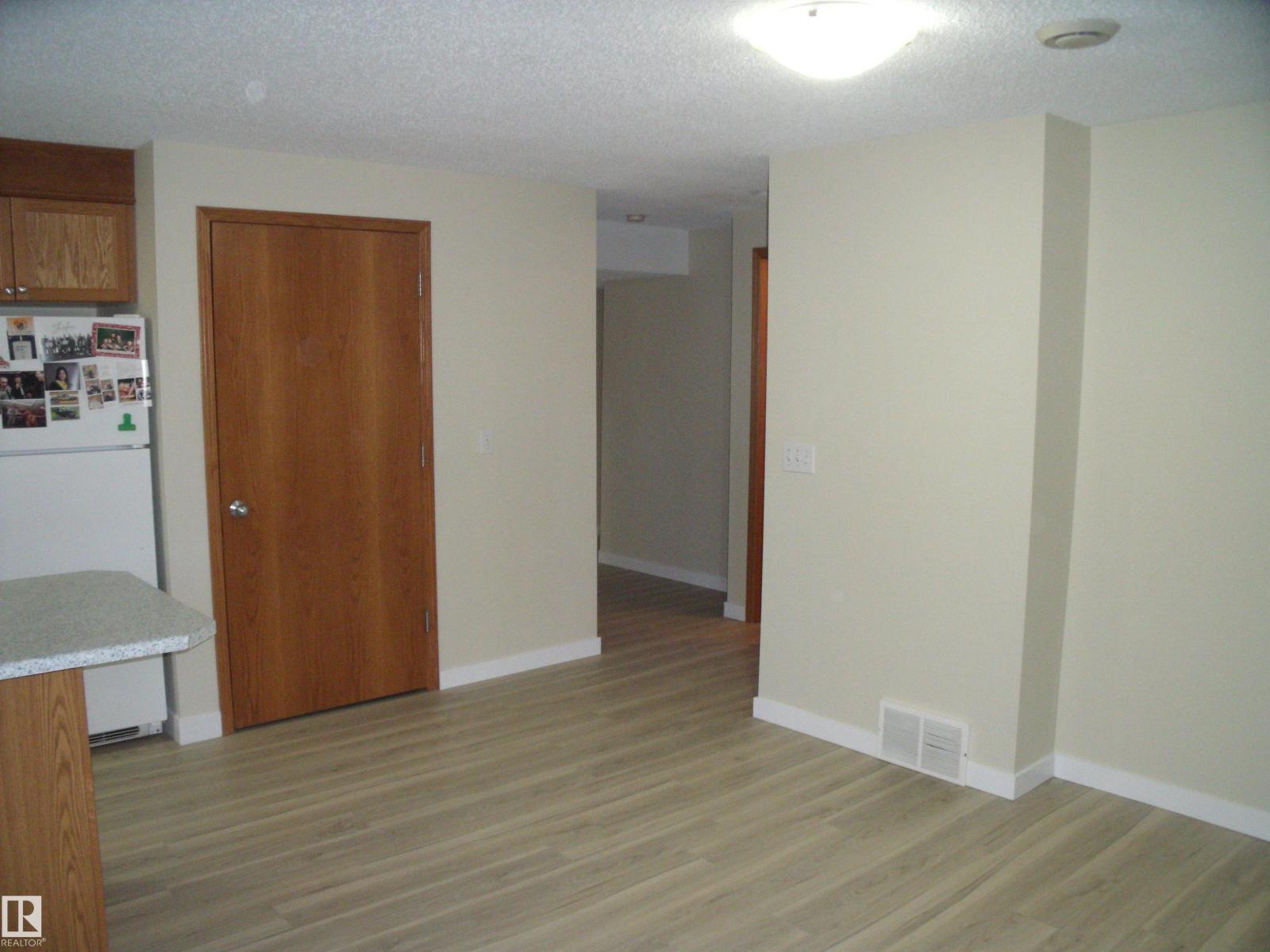 Photo 33 of 9607 73 Av Nw, Edmonton AB