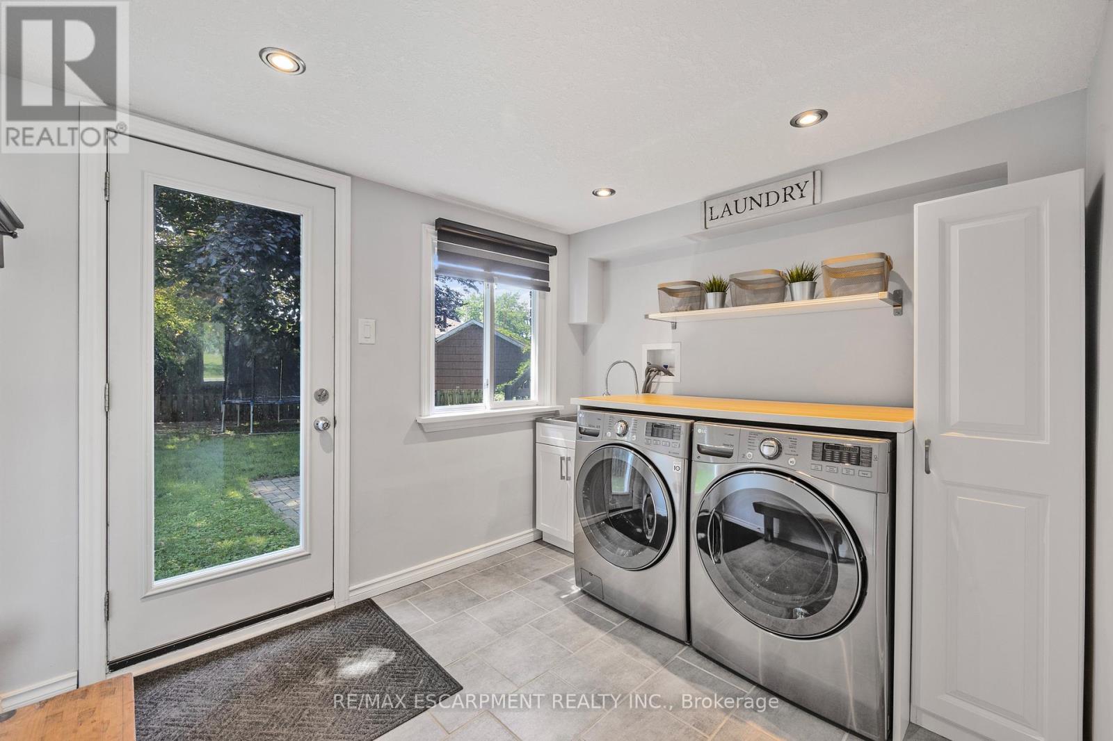 Photo 15 of 944 Concession Road, Cambridge ON
