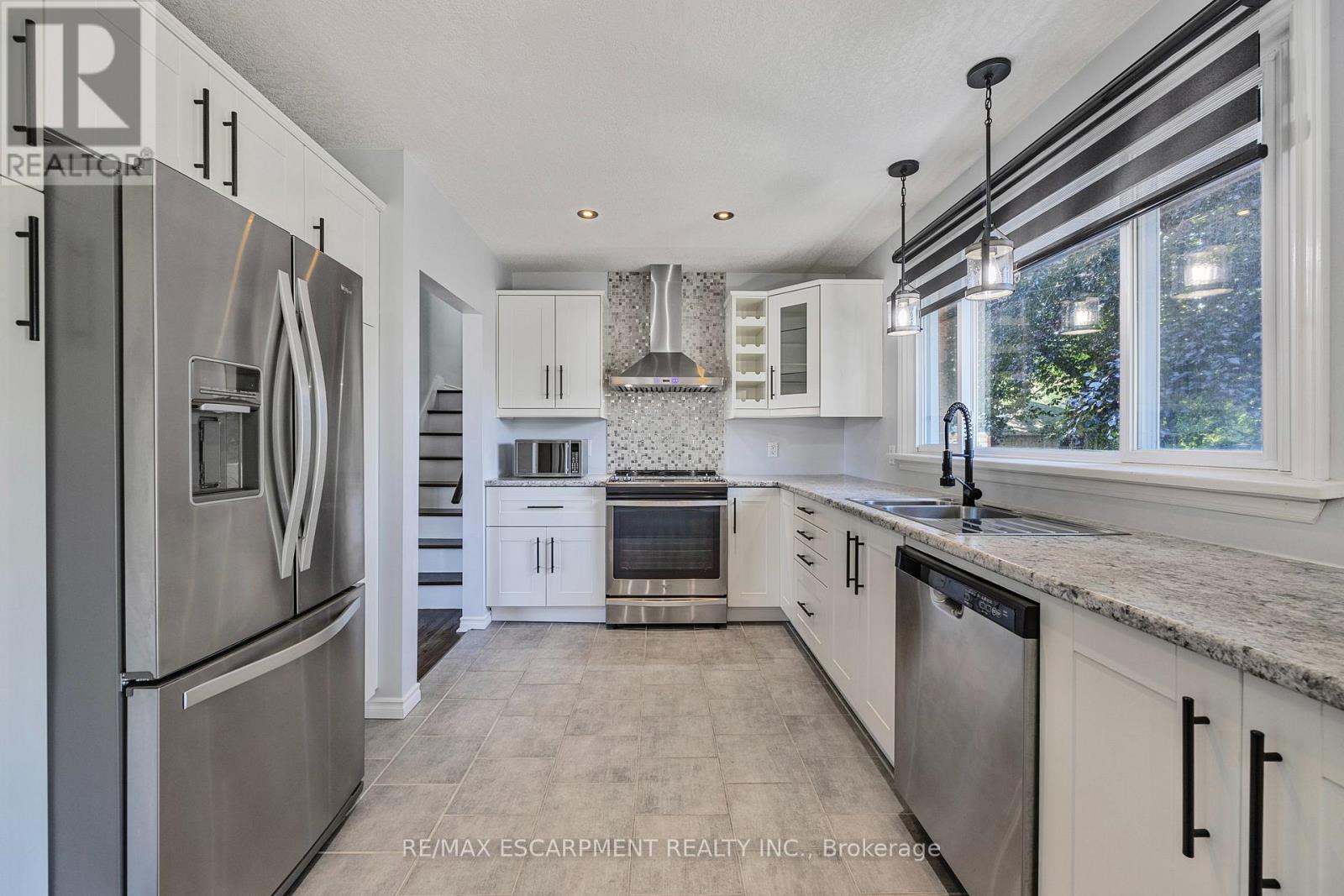 Photo 21 of 944 Concession Road, Cambridge ON