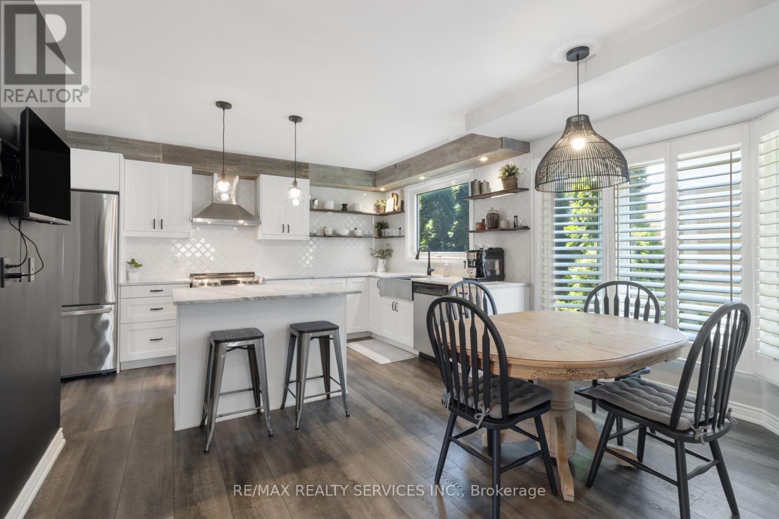 Photo 14 of 54 Audubon Street N, Hamilton ON