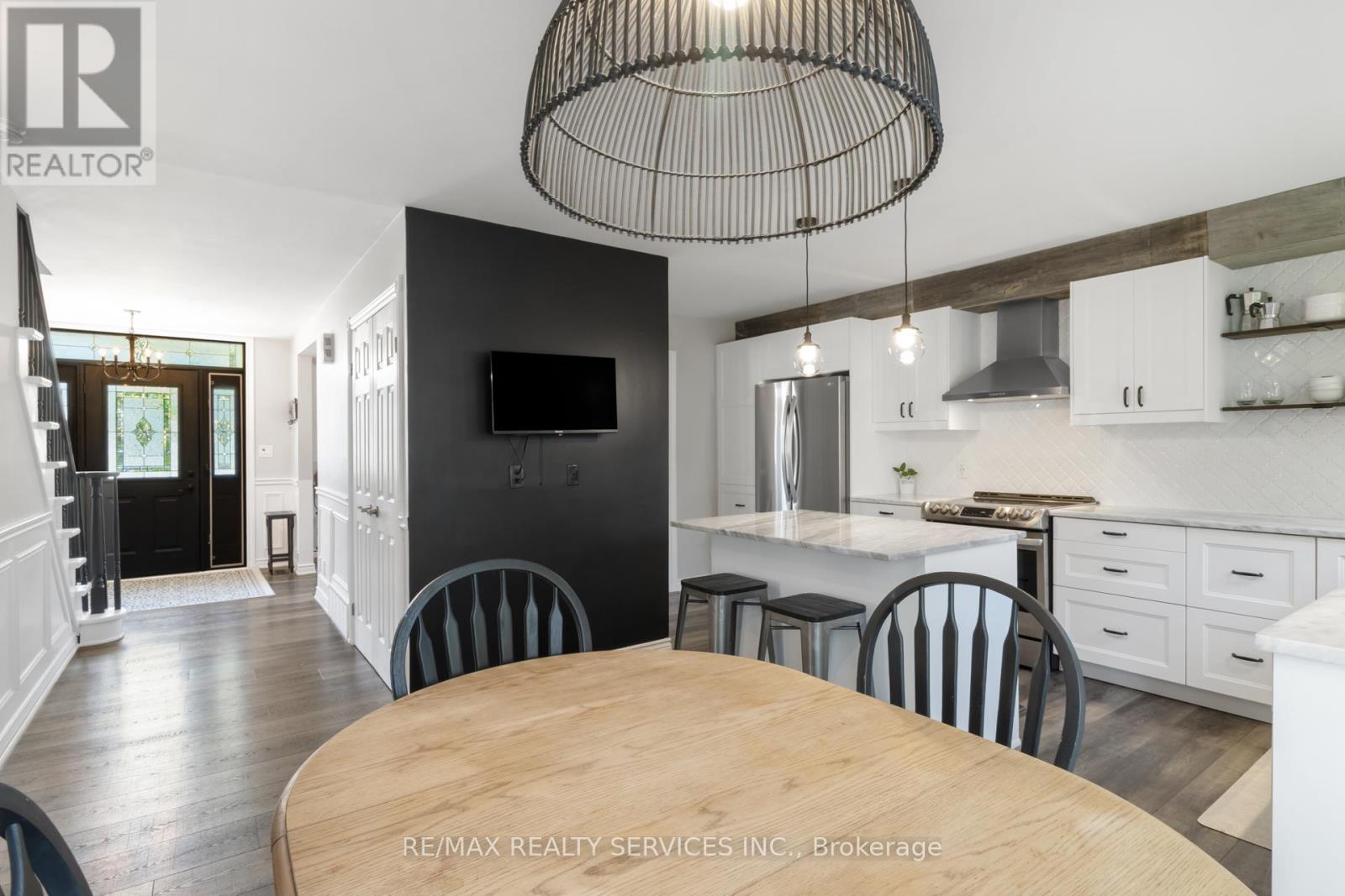 Photo 16 of 54 Audubon Street N, Hamilton ON