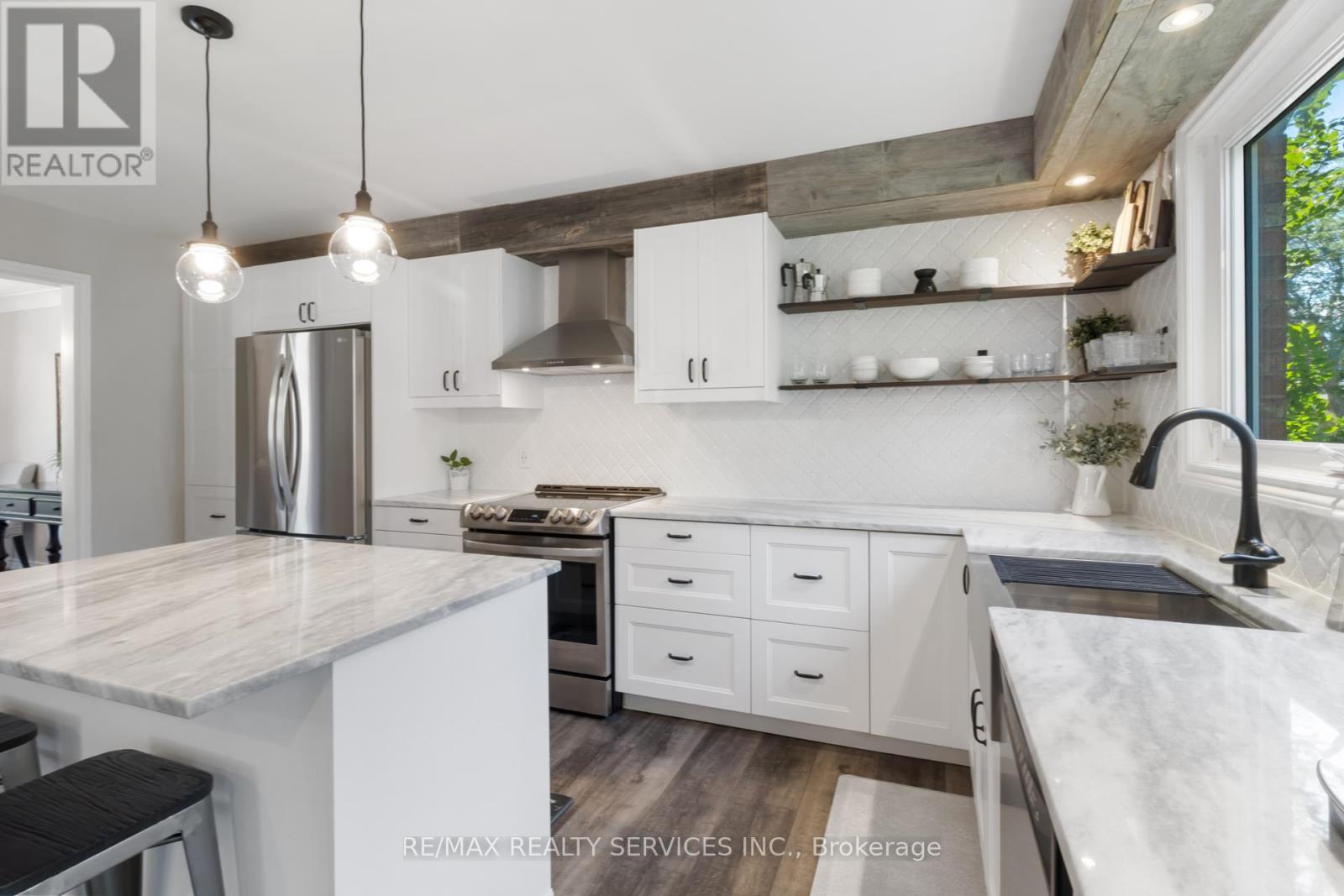 Photo 17 of 54 Audubon Street N, Hamilton ON