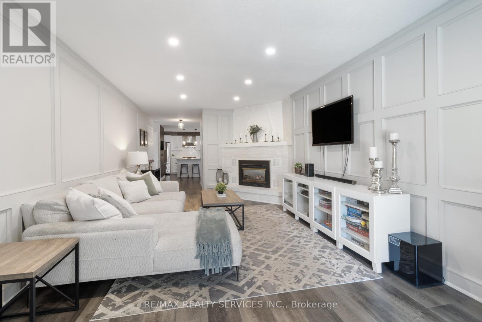 Photo 23 of 54 Audubon Street N, Hamilton ON