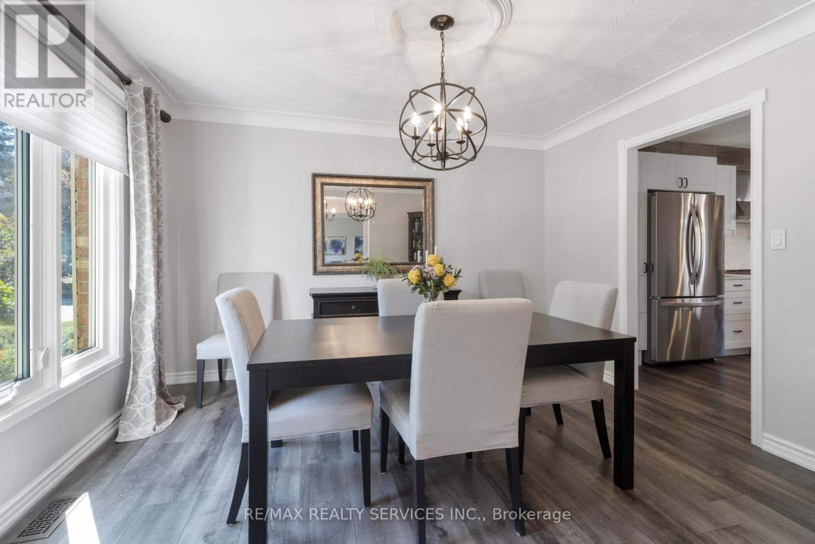 Photo 6 of 54 Audubon Street N, Hamilton ON