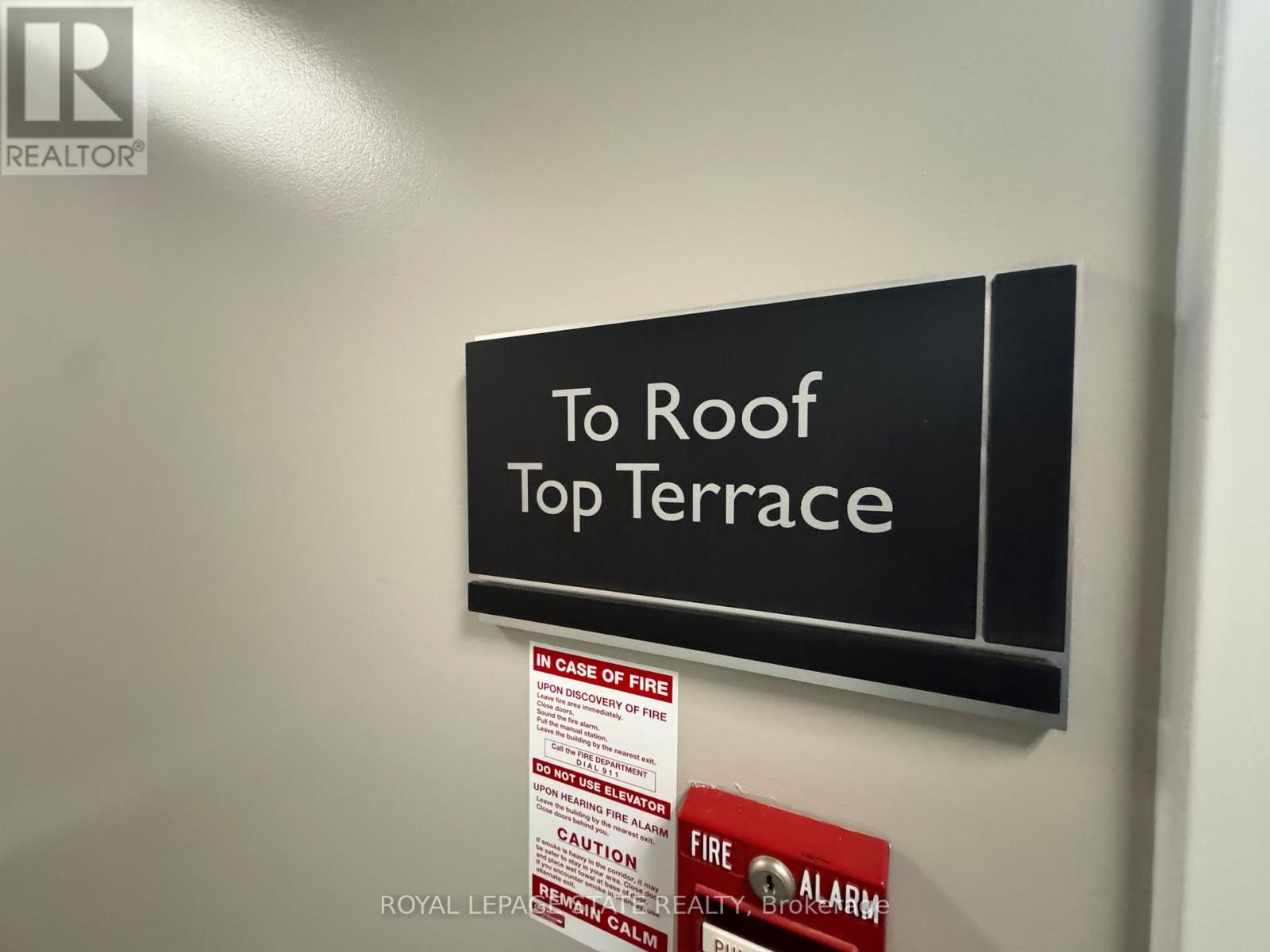 Photo 13 of 104 50 Murray Street W, Hamilton ON