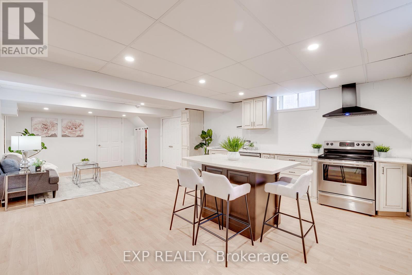 Photo 30 of 44 Pentland Road, Hamilton ON