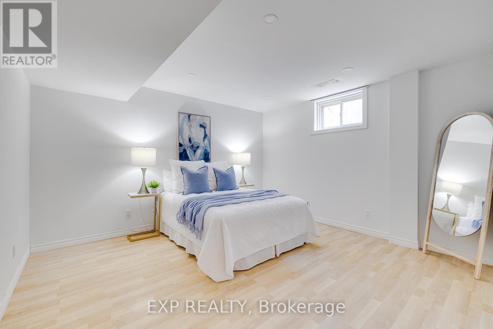 Photo 33 of 44 Pentland Road, Hamilton ON