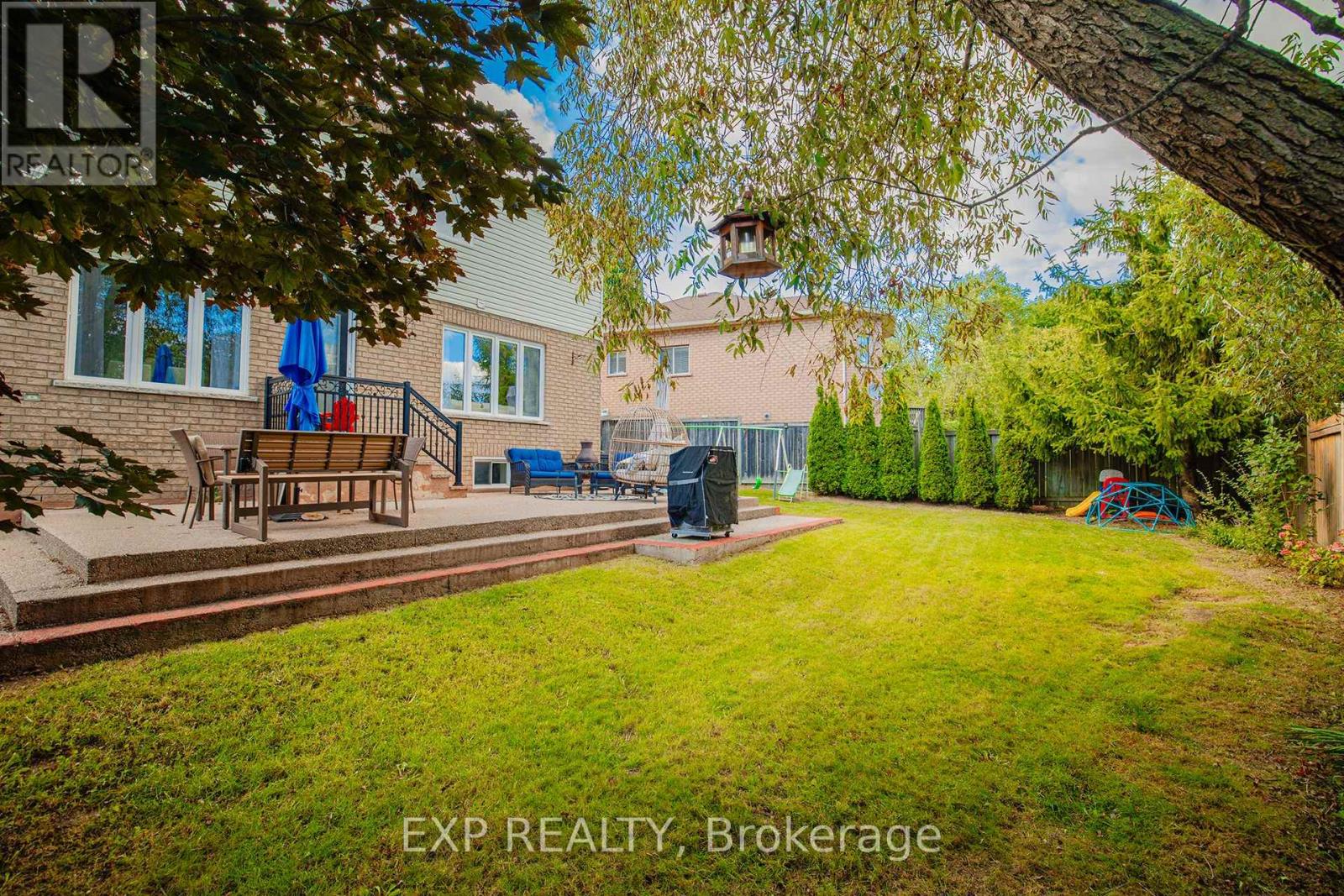 Photo 39 of 44 Pentland Road, Hamilton ON