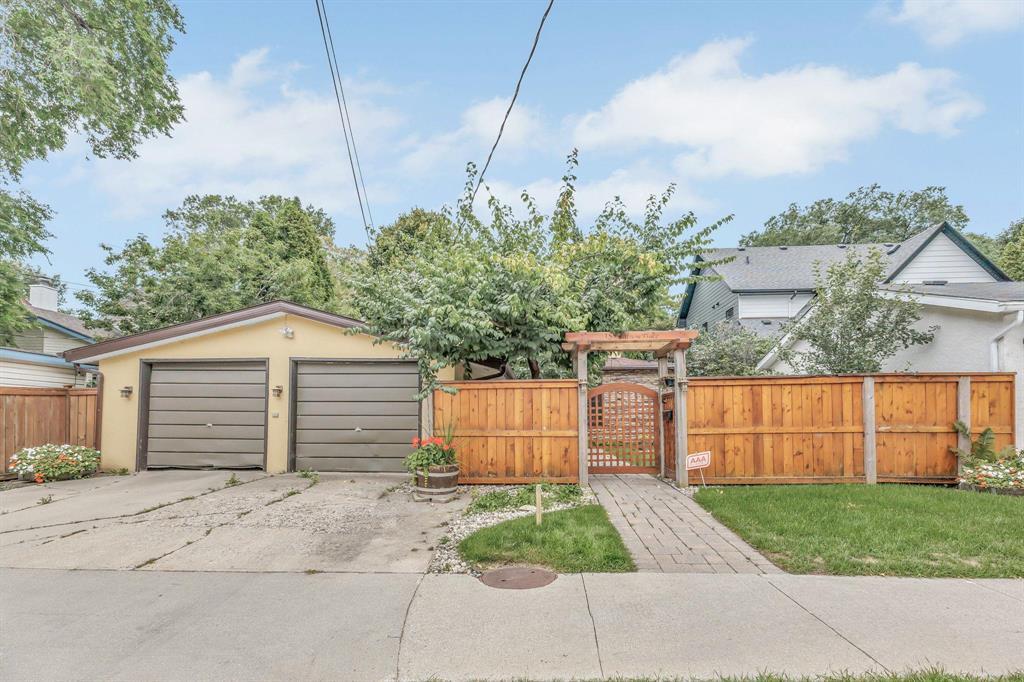 Photo 36 of 15 Balsam Place, Winnipeg MB