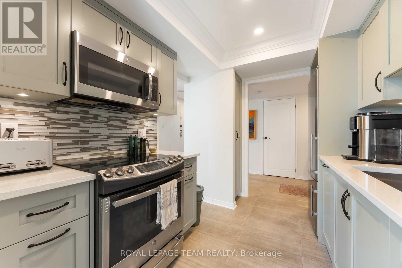 Photo 16 of 1806 160 George Street, Ottawa ON
