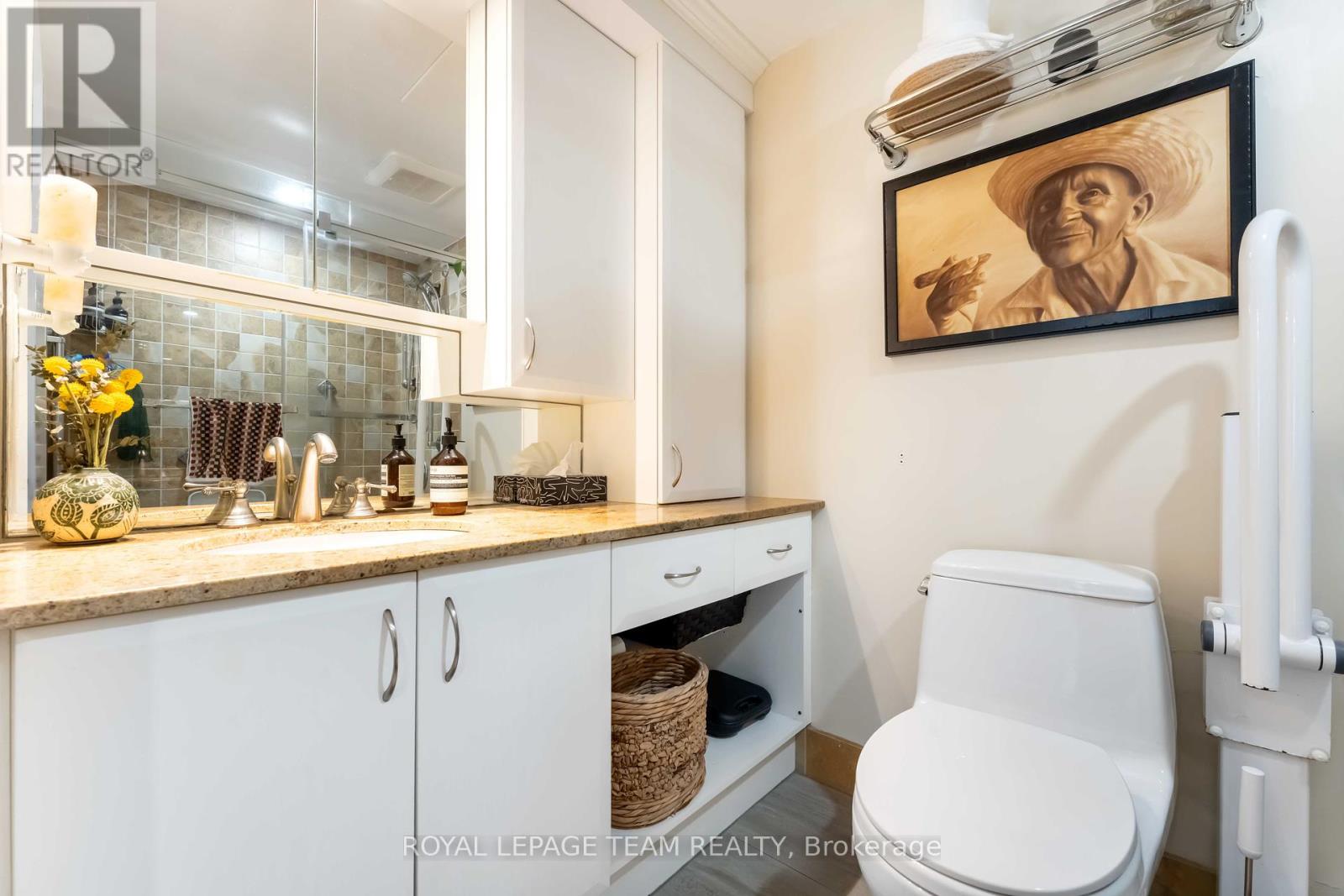 Photo 20 of 1806 160 George Street, Ottawa ON