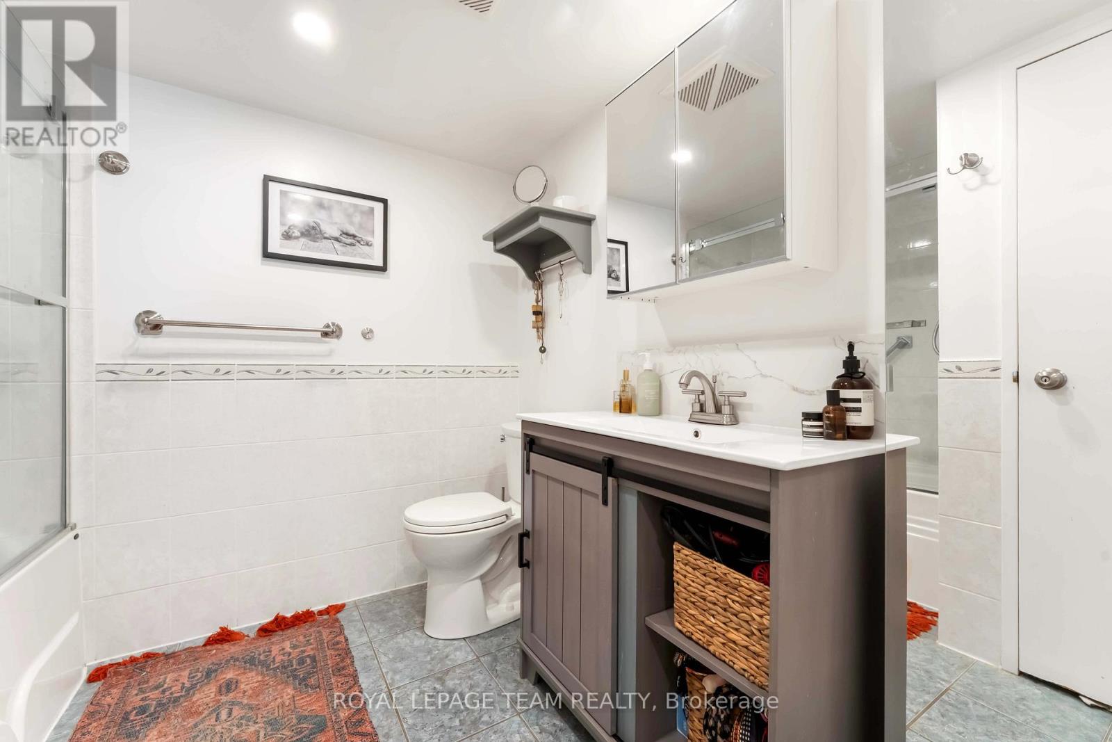 Photo 28 of 1806 160 George Street, Ottawa ON