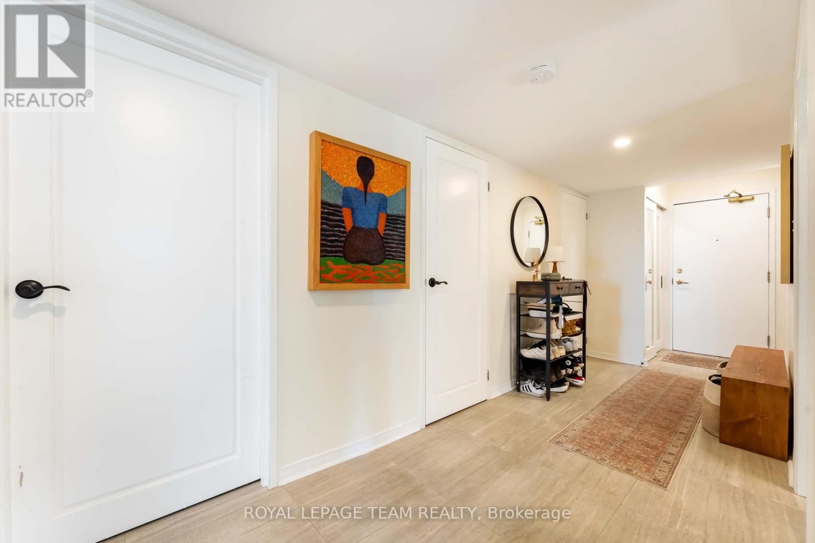 Photo 6 of 1806 160 George Street, Ottawa ON