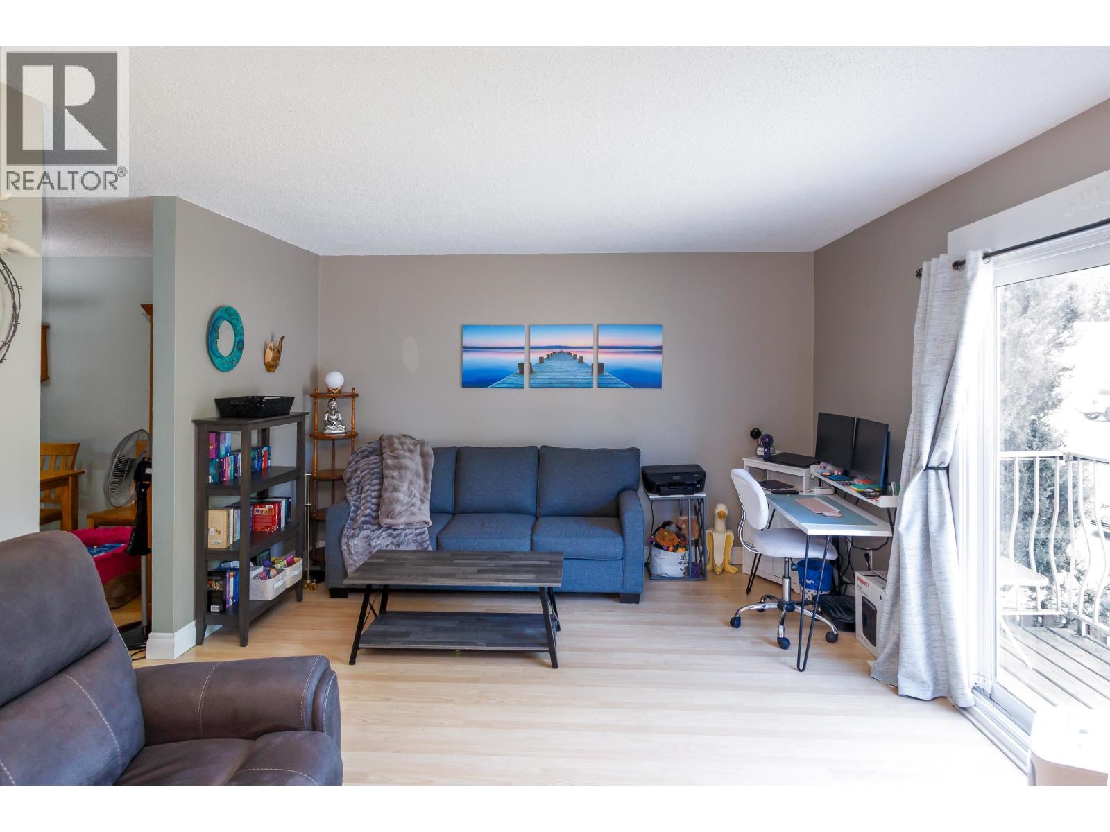 Photo 6 of 7010 Guelph Crescent, Prince George BC
