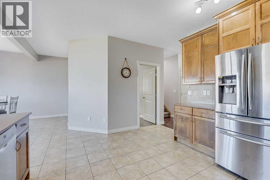 Photo 18 of 178 Baywater Rise Sw, Airdrie AB