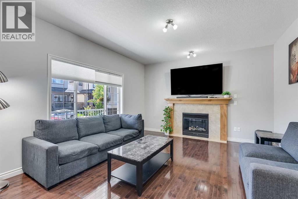 Photo 11 of 178 Baywater Rise Sw, Airdrie AB