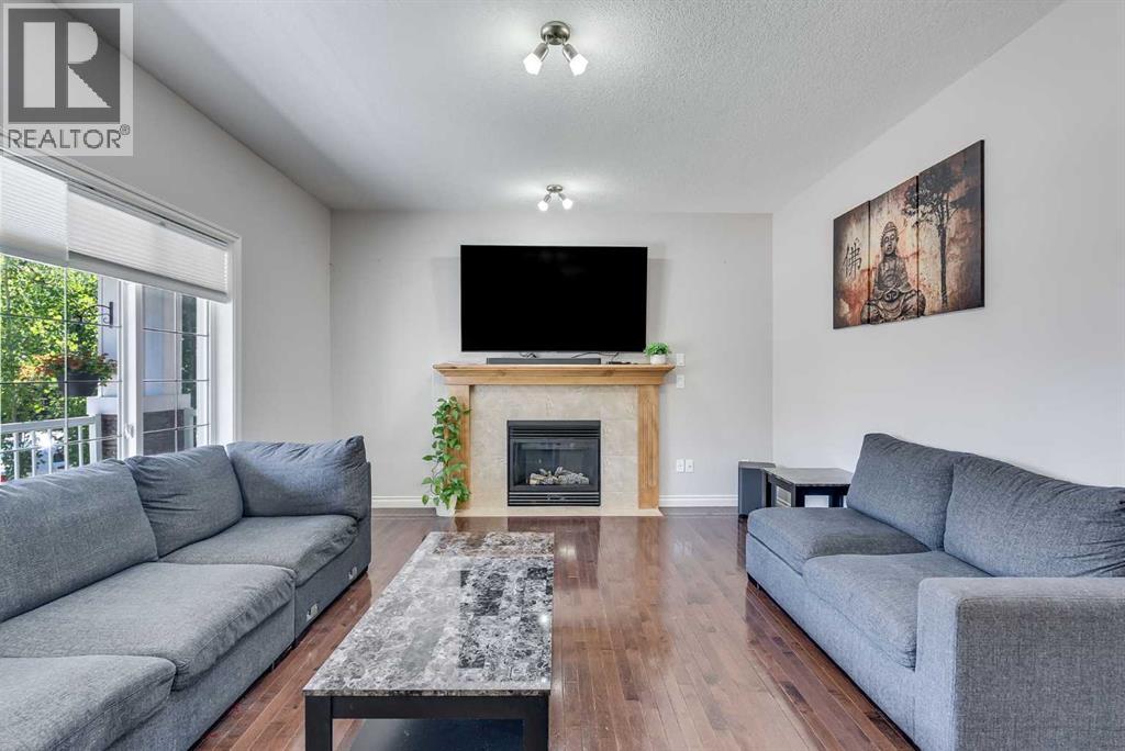 Photo 12 of 178 Baywater Rise Sw, Airdrie AB
