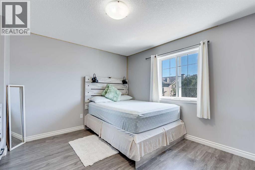 Photo 26 of 178 Baywater Rise Sw, Airdrie AB