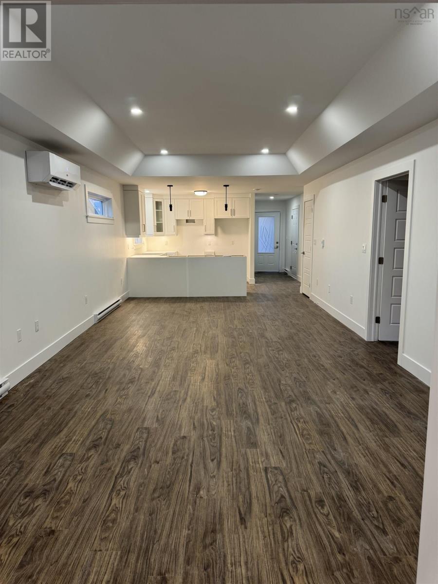 Property 7 of 24 of 14 Goldenrod Court