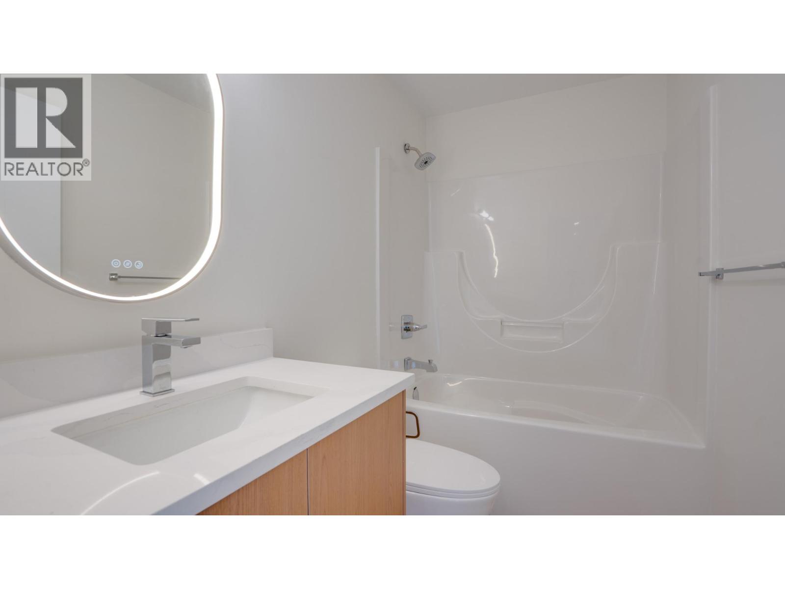 5705 Heritage Drive Unit# 5, Vernon