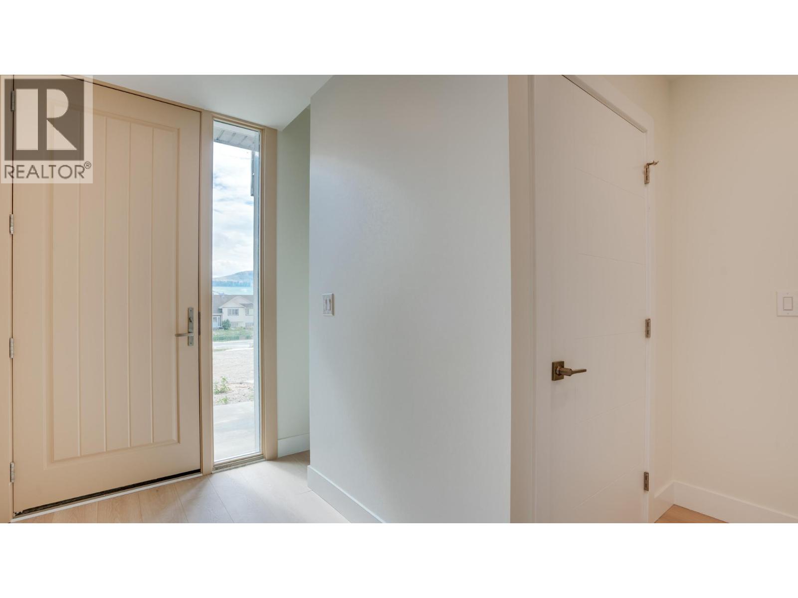 5705 Heritage Drive Unit# 5, Vernon
