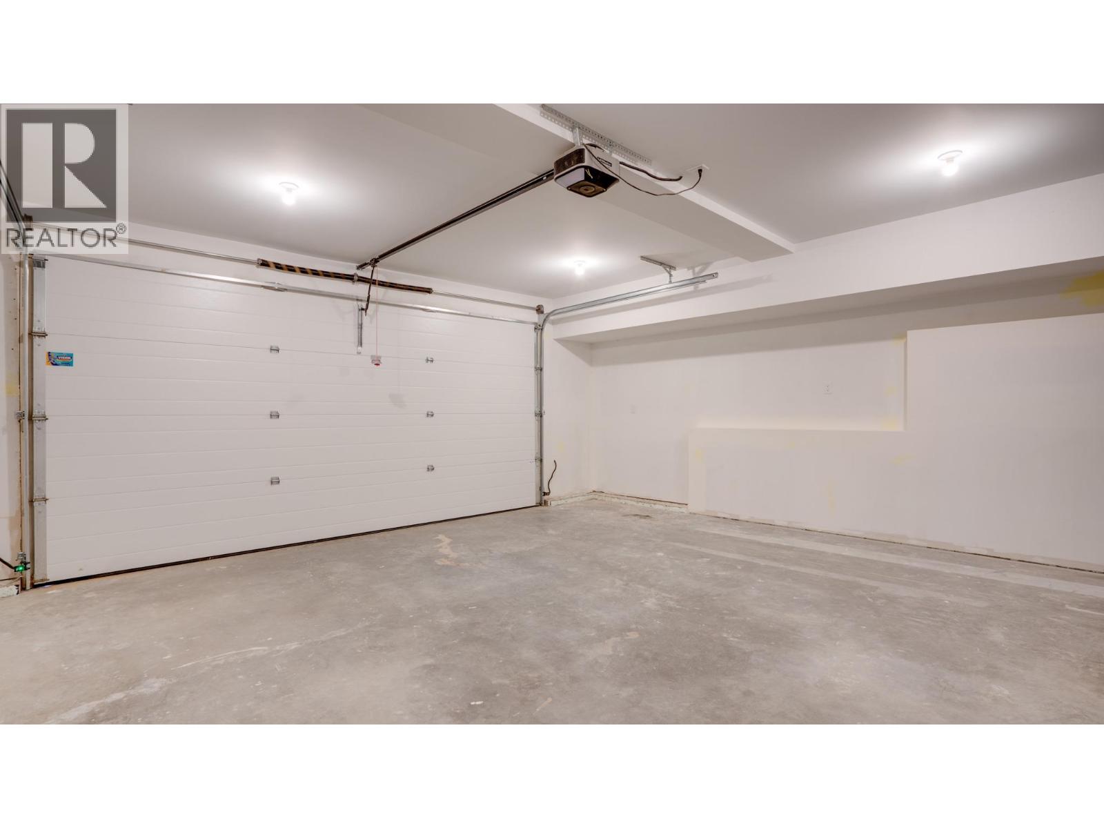 5705 Heritage Drive Unit# 5, Vernon