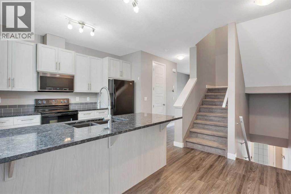 Photo 5 of 602 125 Caribou Crescent, Red Deer AB