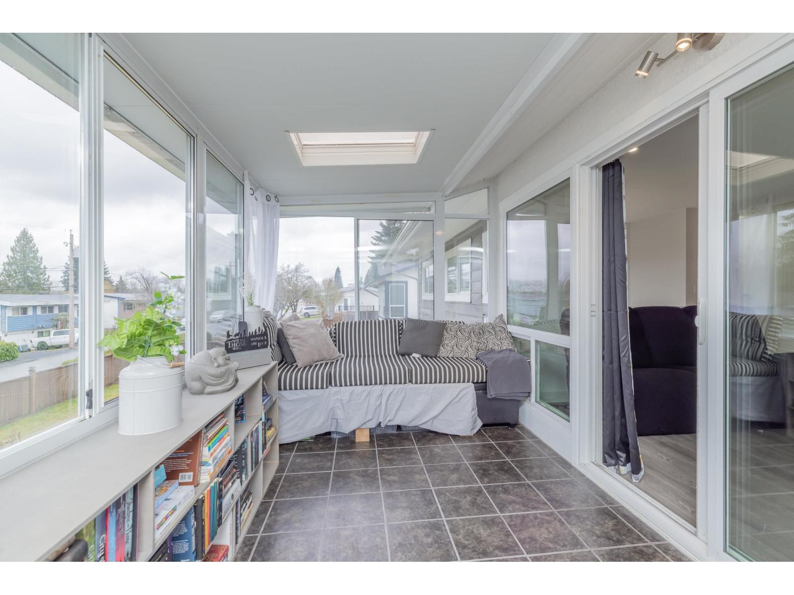 Photo 14 of 32073 Westview Avenue, Mission BC