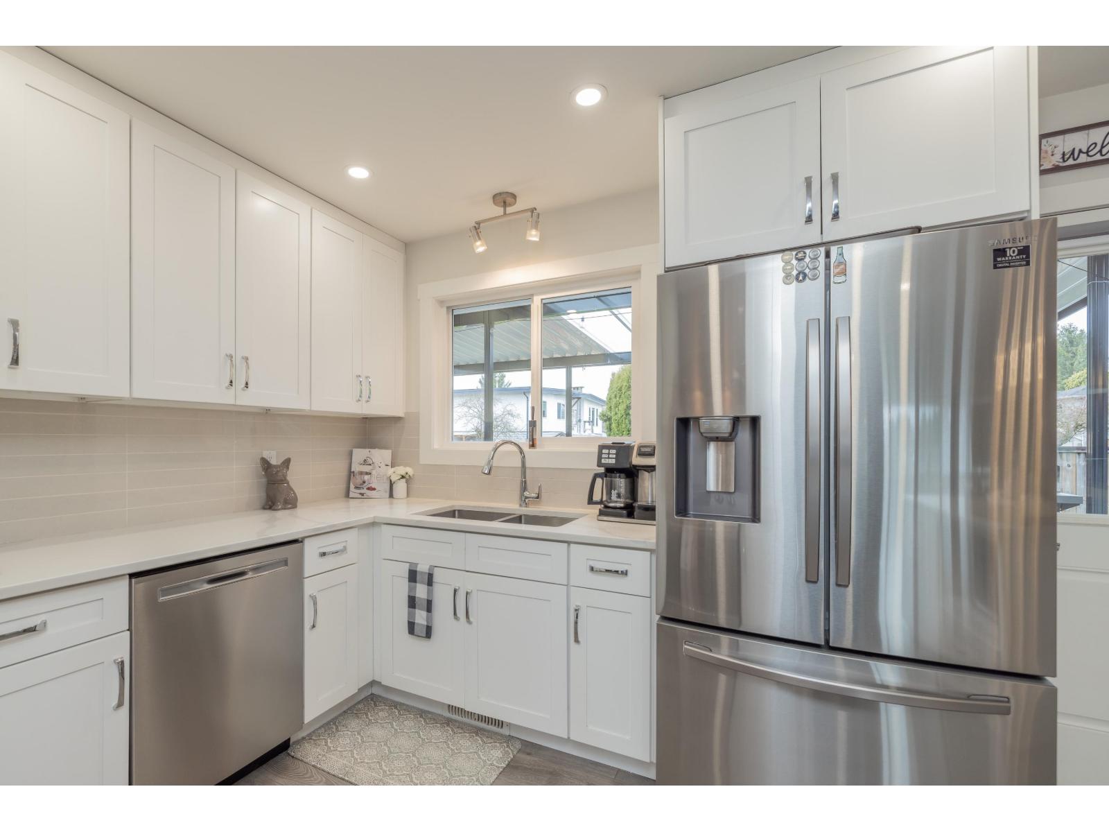 Photo 9 of 32073 Westview Avenue, Mission BC