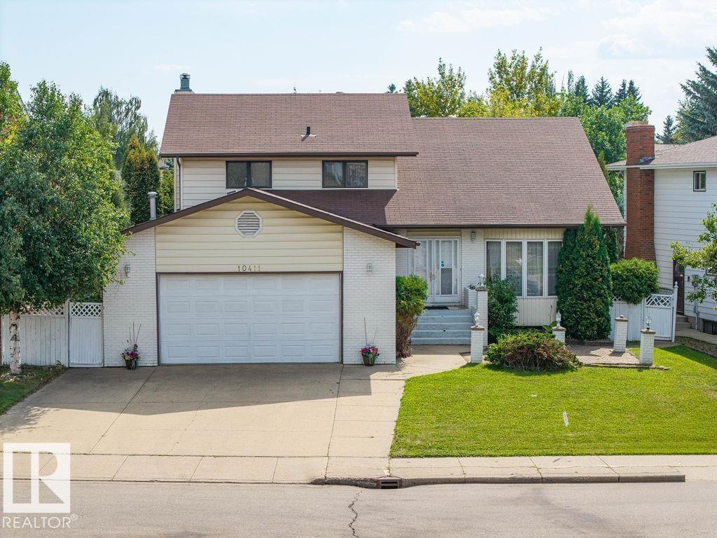 Photo 2 of 10411 21 Av Nw, Edmonton AB