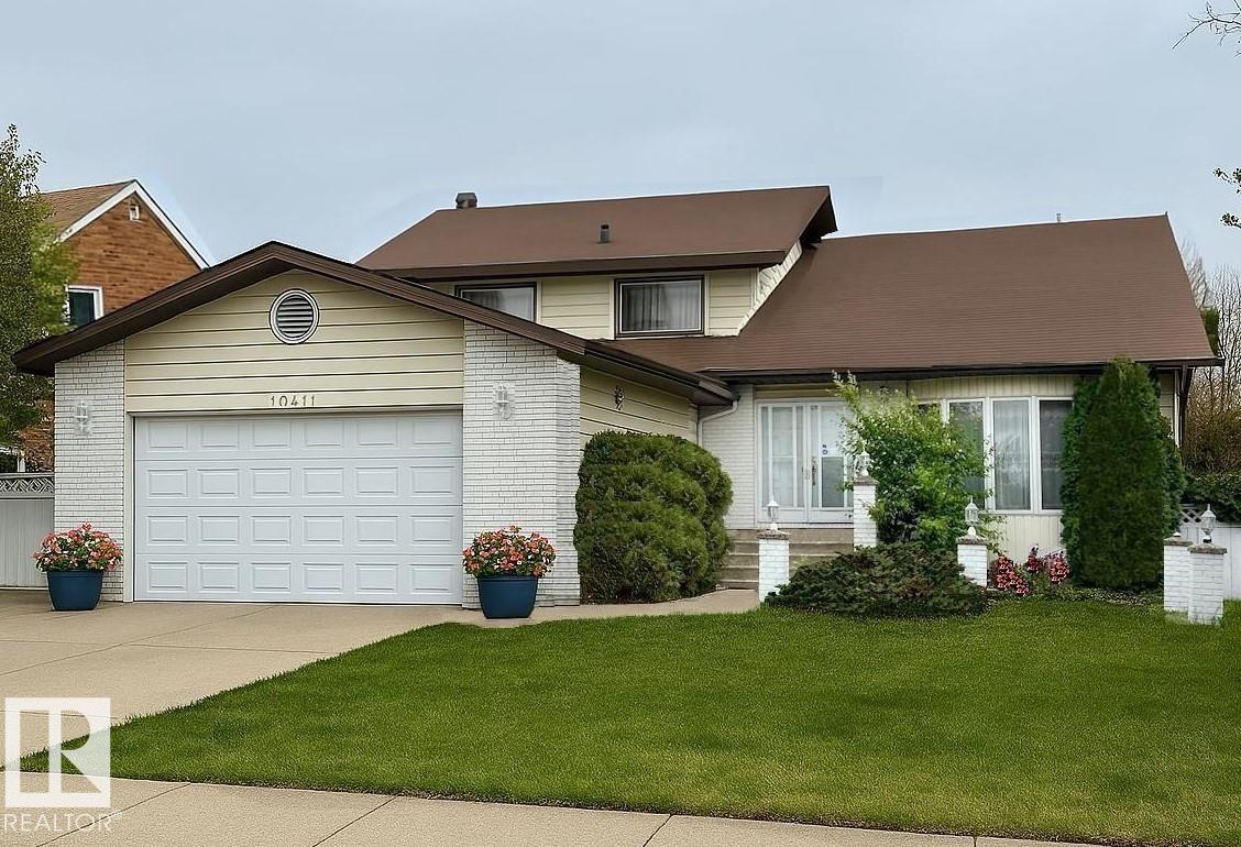Photo 3 of 10411 21 Av Nw, Edmonton AB