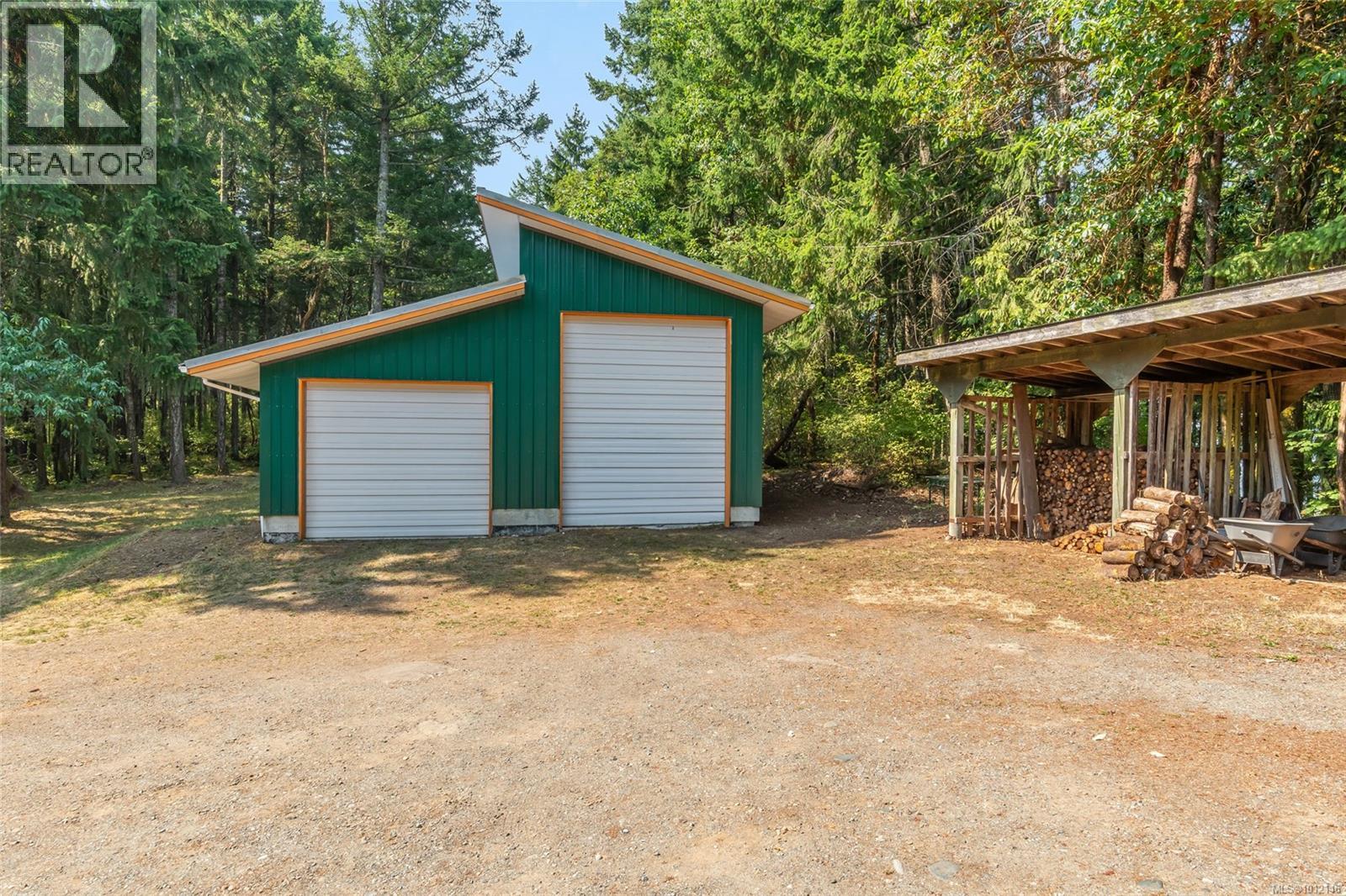 Photo 2 of 4961 Aho Rd, Ladysmith BC