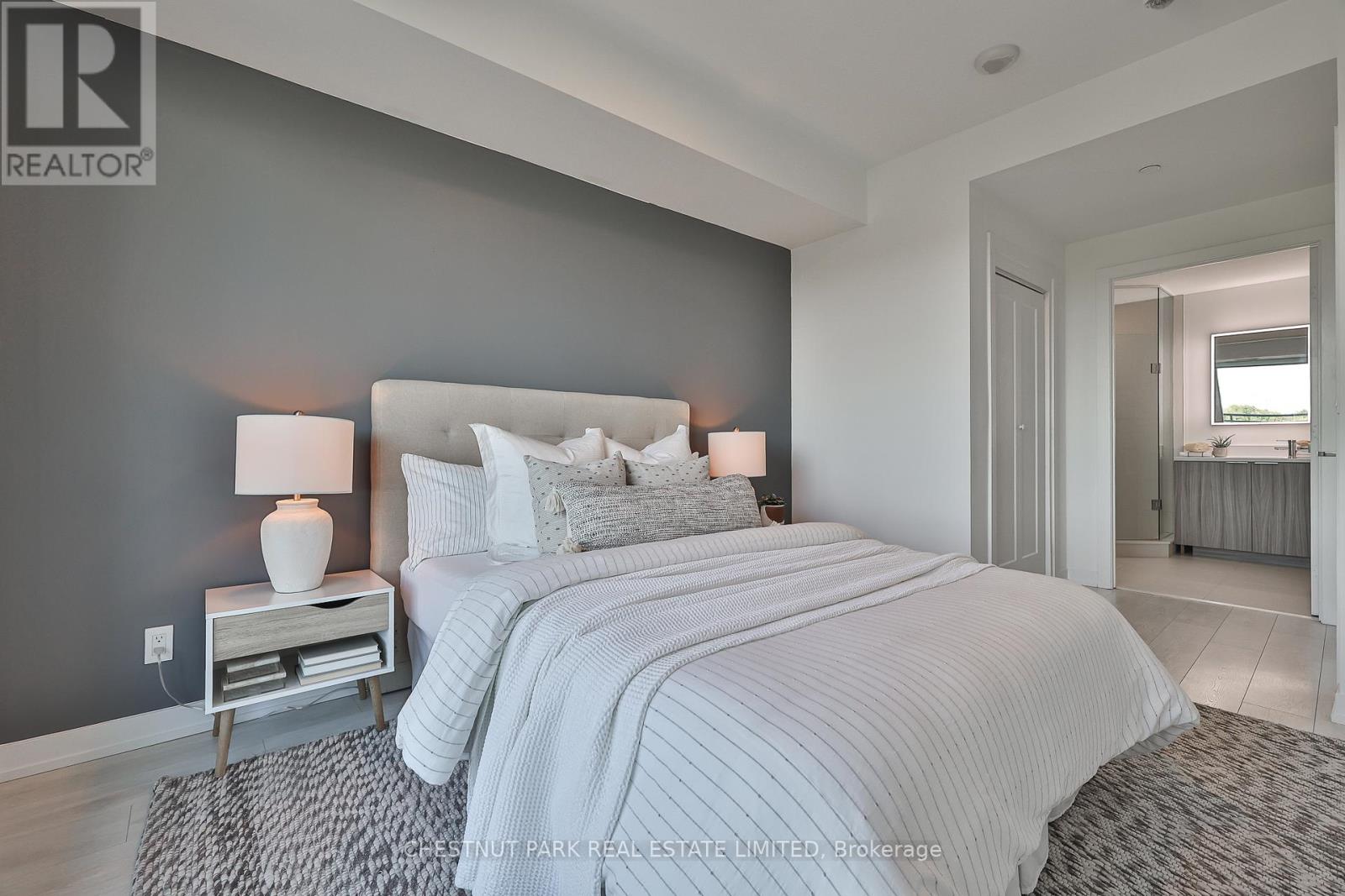 Photo 20 of 704 223 St Clair Avenue W, Toronto ON
