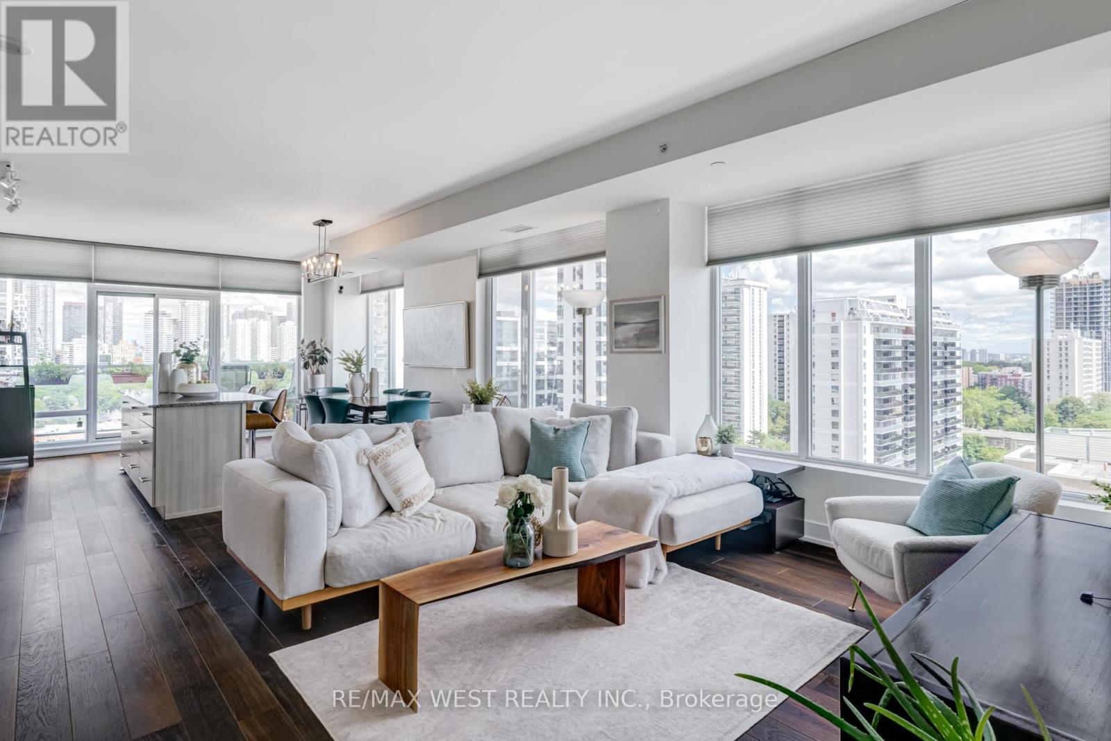 Photo 1 of 1308 68 Merton Street, Toronto ON