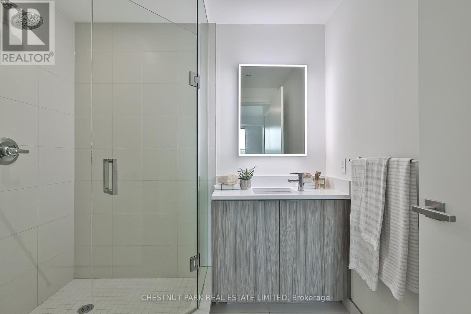 Photo 27 of 704 223 St Clair Avenue W, Toronto ON