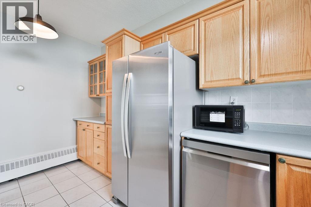 Photo 14 of 5250 Lakeshore Road Unit 1605, Burlington ON