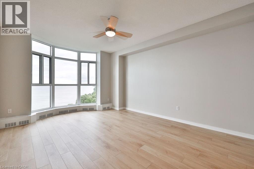 Photo 16 of 5250 Lakeshore Road Unit 1605, Burlington ON